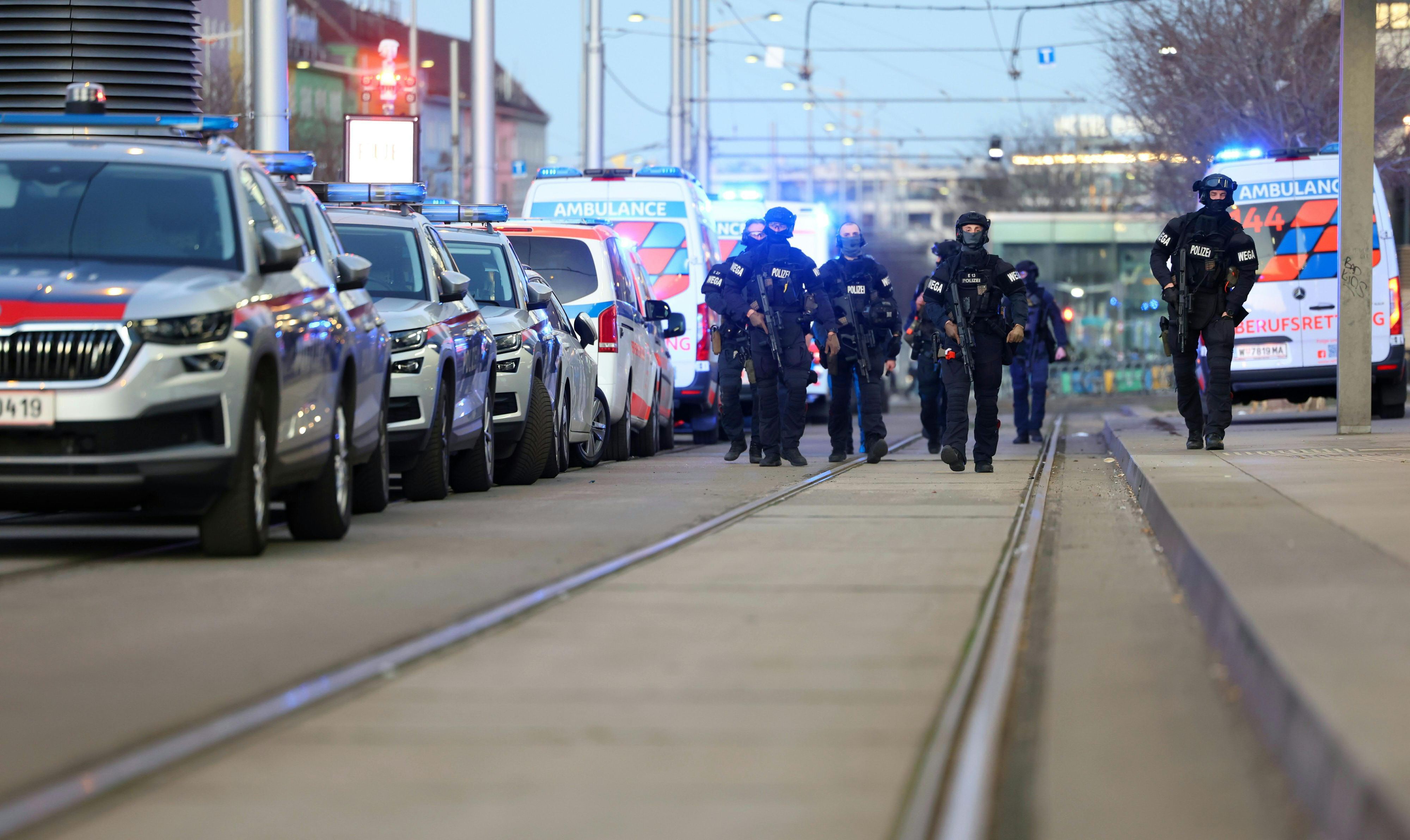 Einsatzkräfte der Sondereinheit WEGA. Archivbild