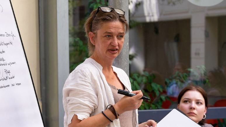 Daniela Brodesser setzt sich für Armutsbetroffene in Österreich ein.