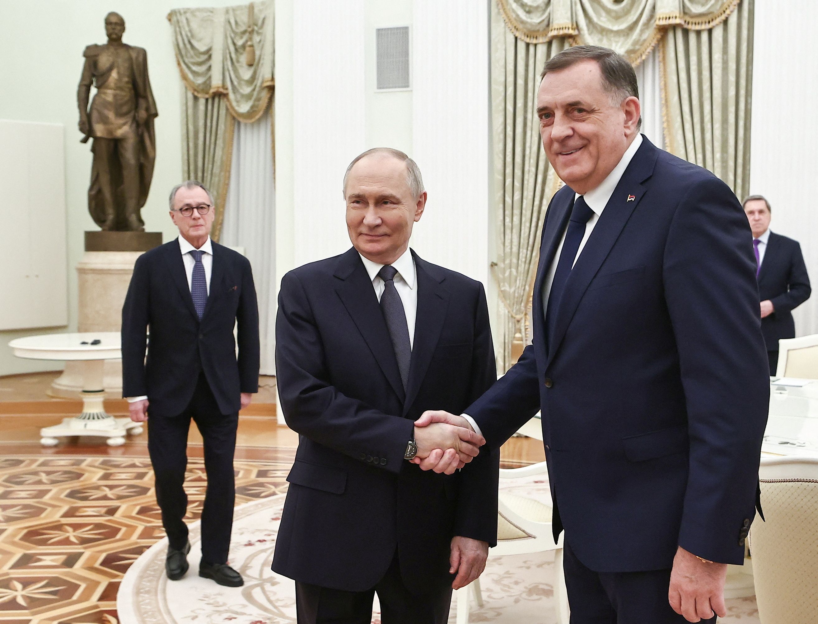 Am Dienstag traf Serbenboss Milorad Dodik auf Wladimir Putin. Wird Dodik jetzt eingebürgert?