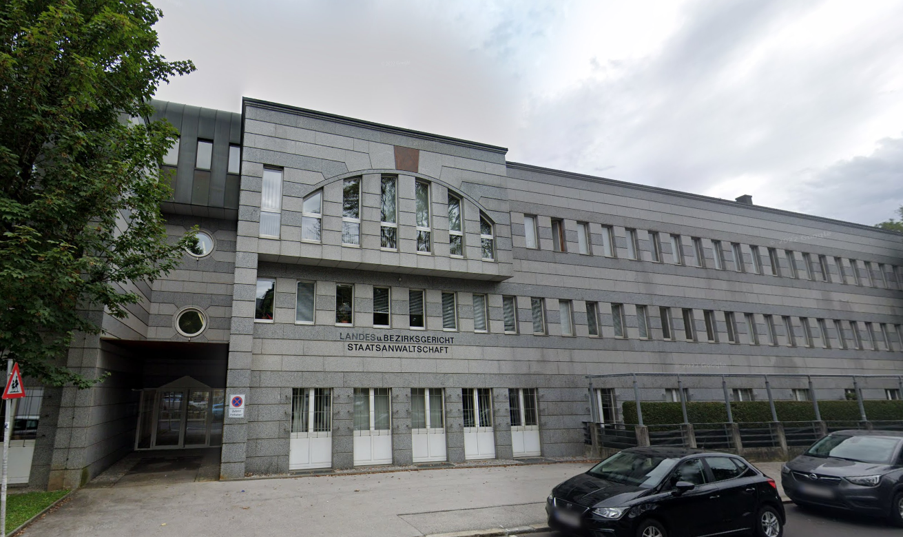 Noch ist unklar, ob sich der Beschuldigte für das Kennzeichen bei Gericht verantworten muss.