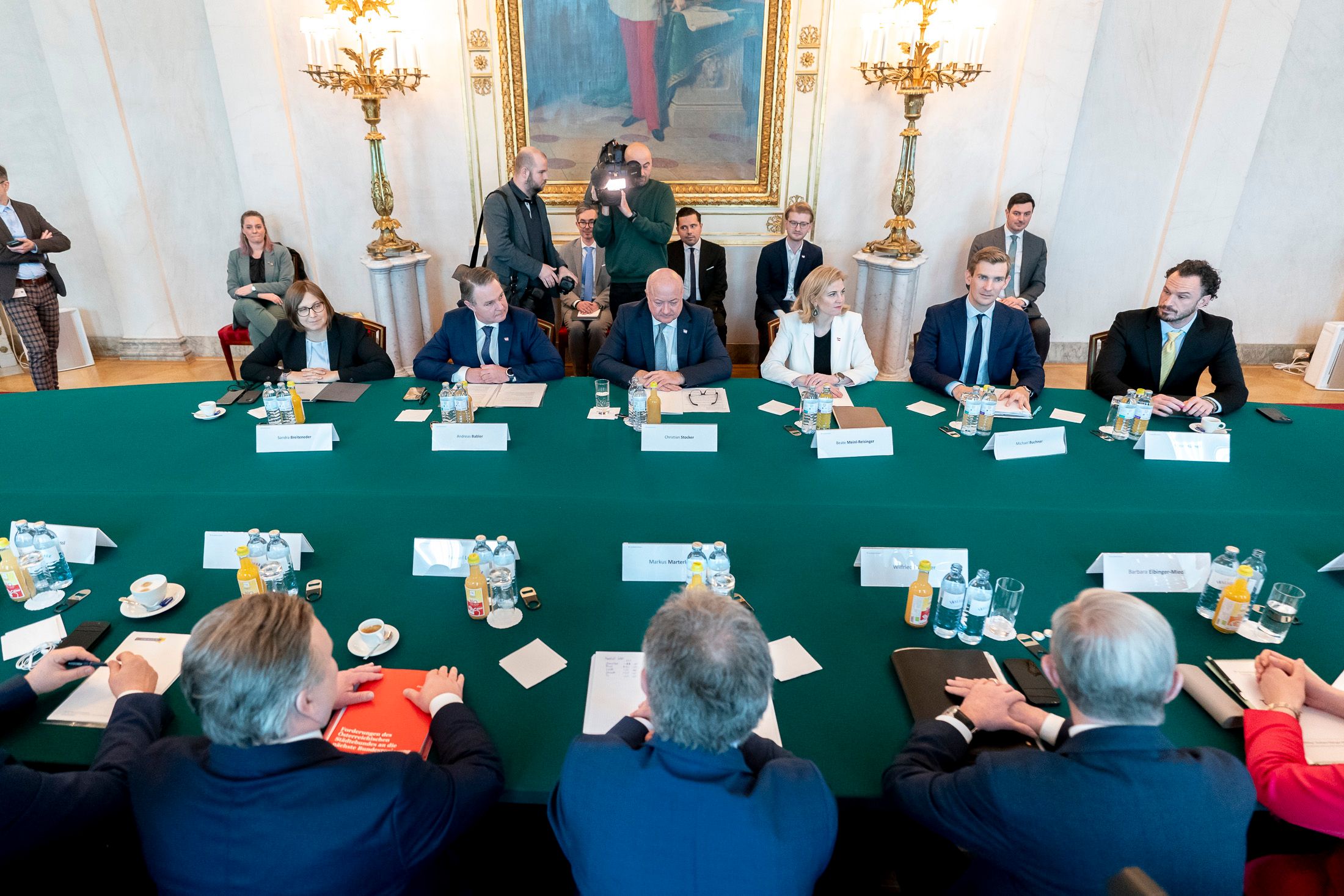 An gleich zwei Tagen tritt die Regierung in der kommenden Woche zusammen.