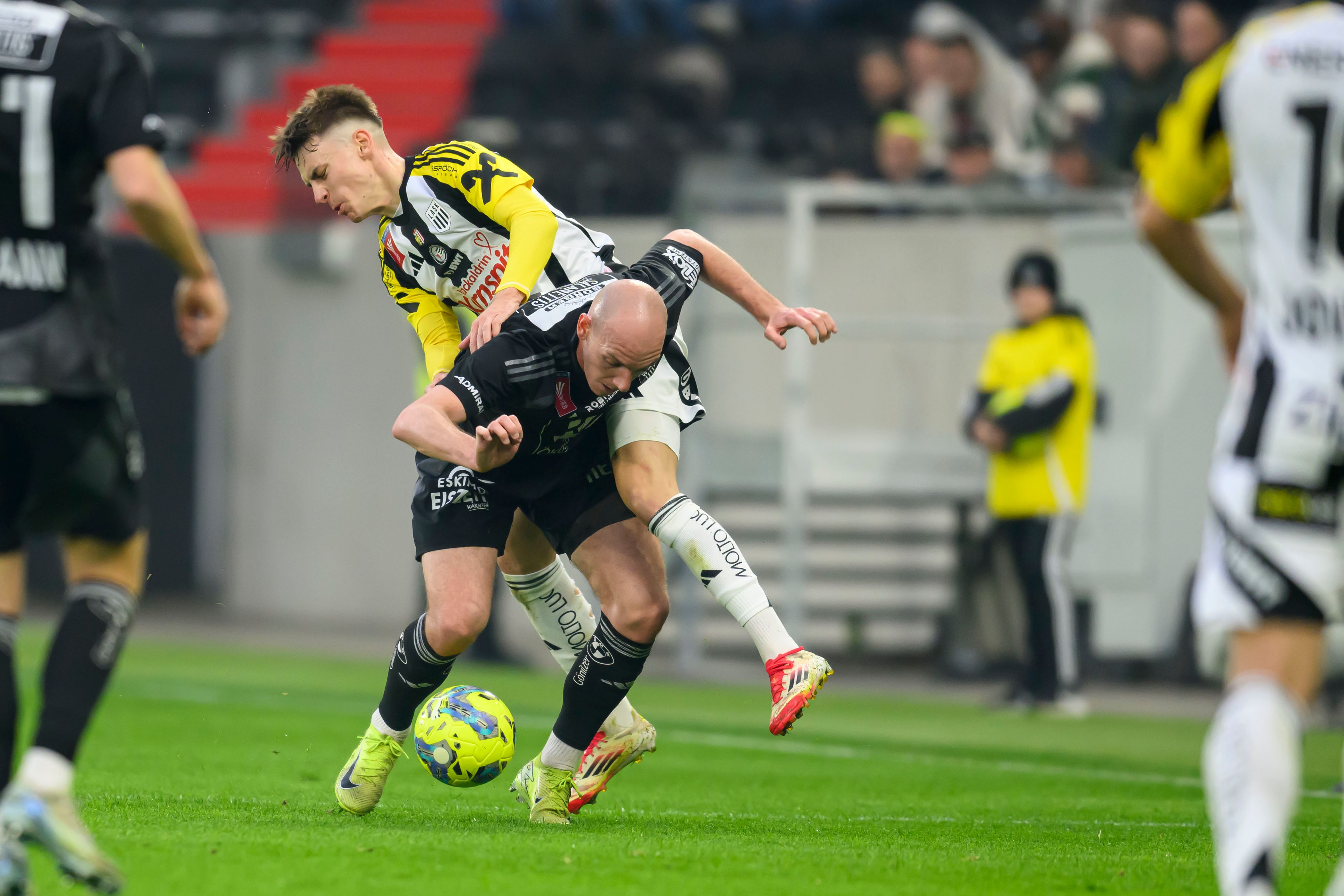 Halbfinal-Fight LASK gegen Wolfsberg.