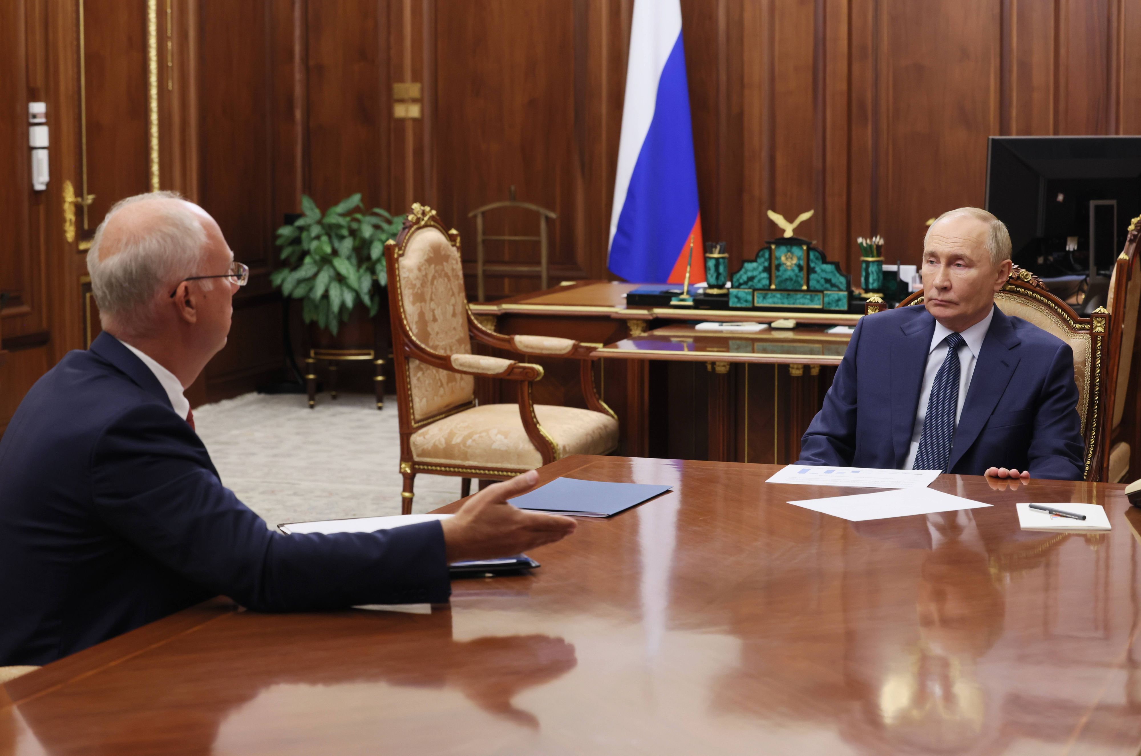 Der russische Sondergesandte für Wirtschaft, Kirill Dmitrijew, ist nach eigenen Angaben nach Washington gereist.