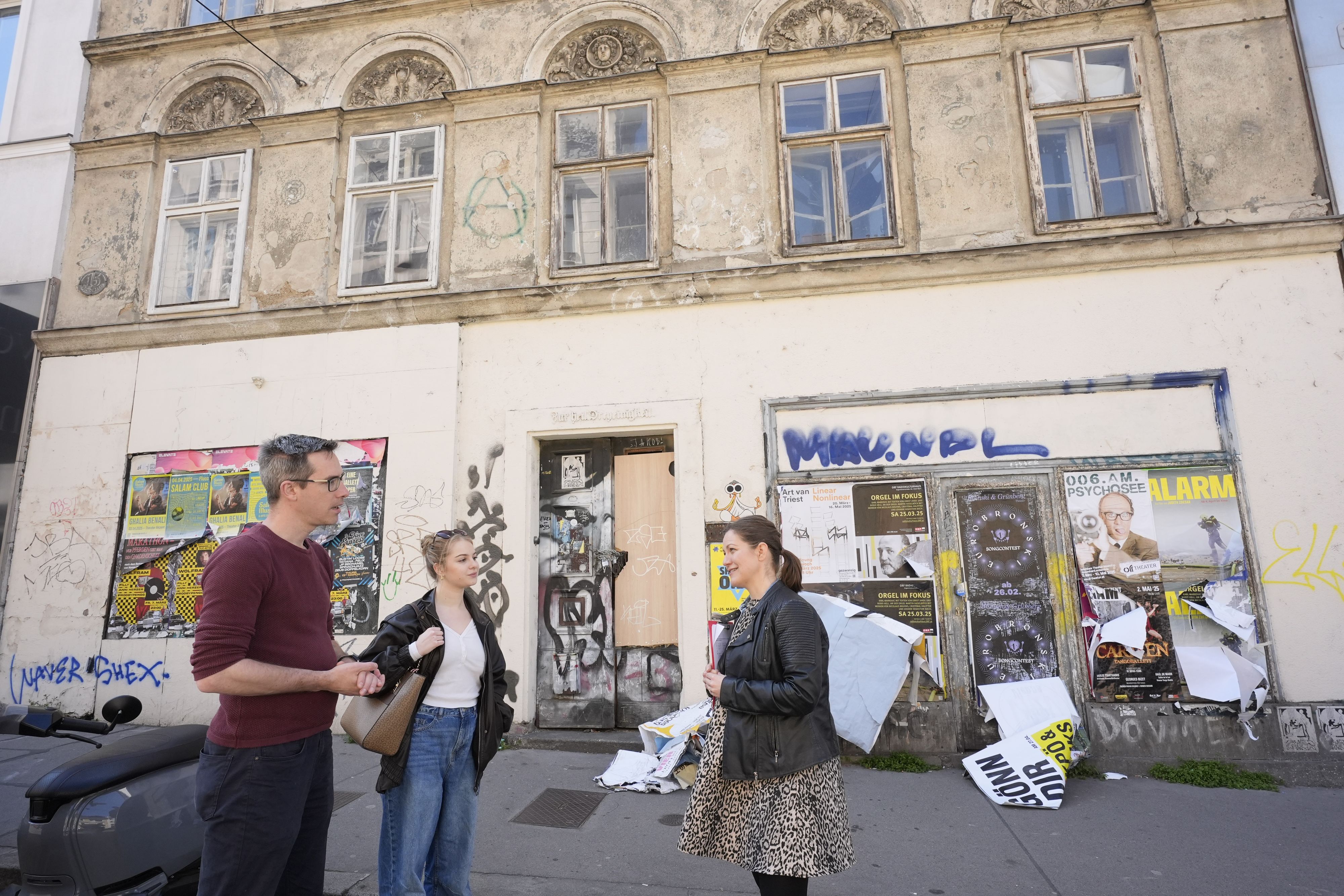 Kay Michael Dankl und Barbara Urbanic machten sich ein Bild von den Leerständen rund um die Mariahilferstraße-