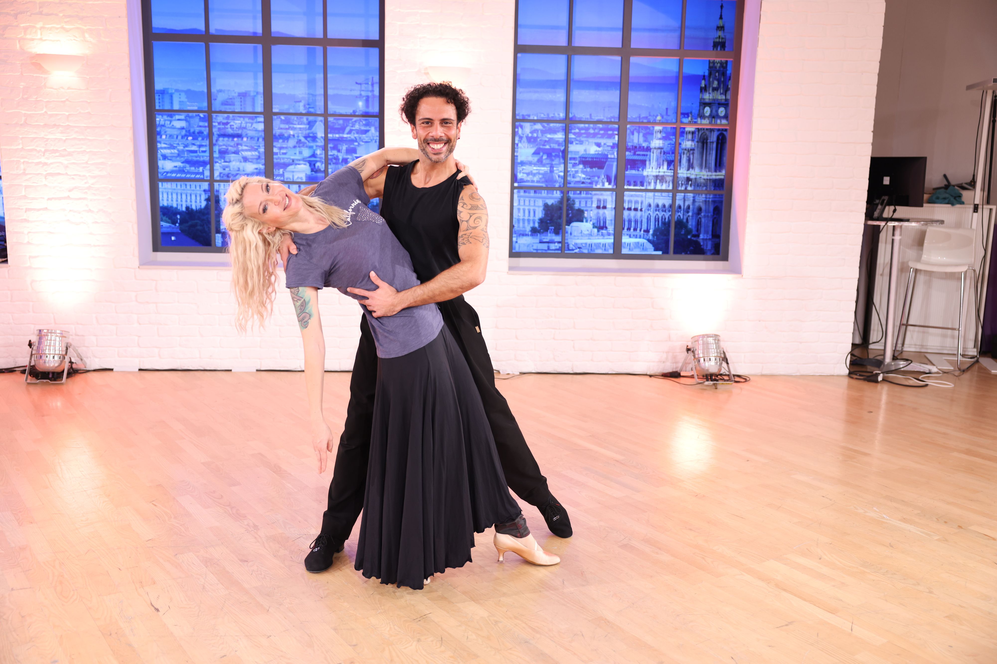 Simone Lugner und ihr Profi Danilo Campisi beim Training 