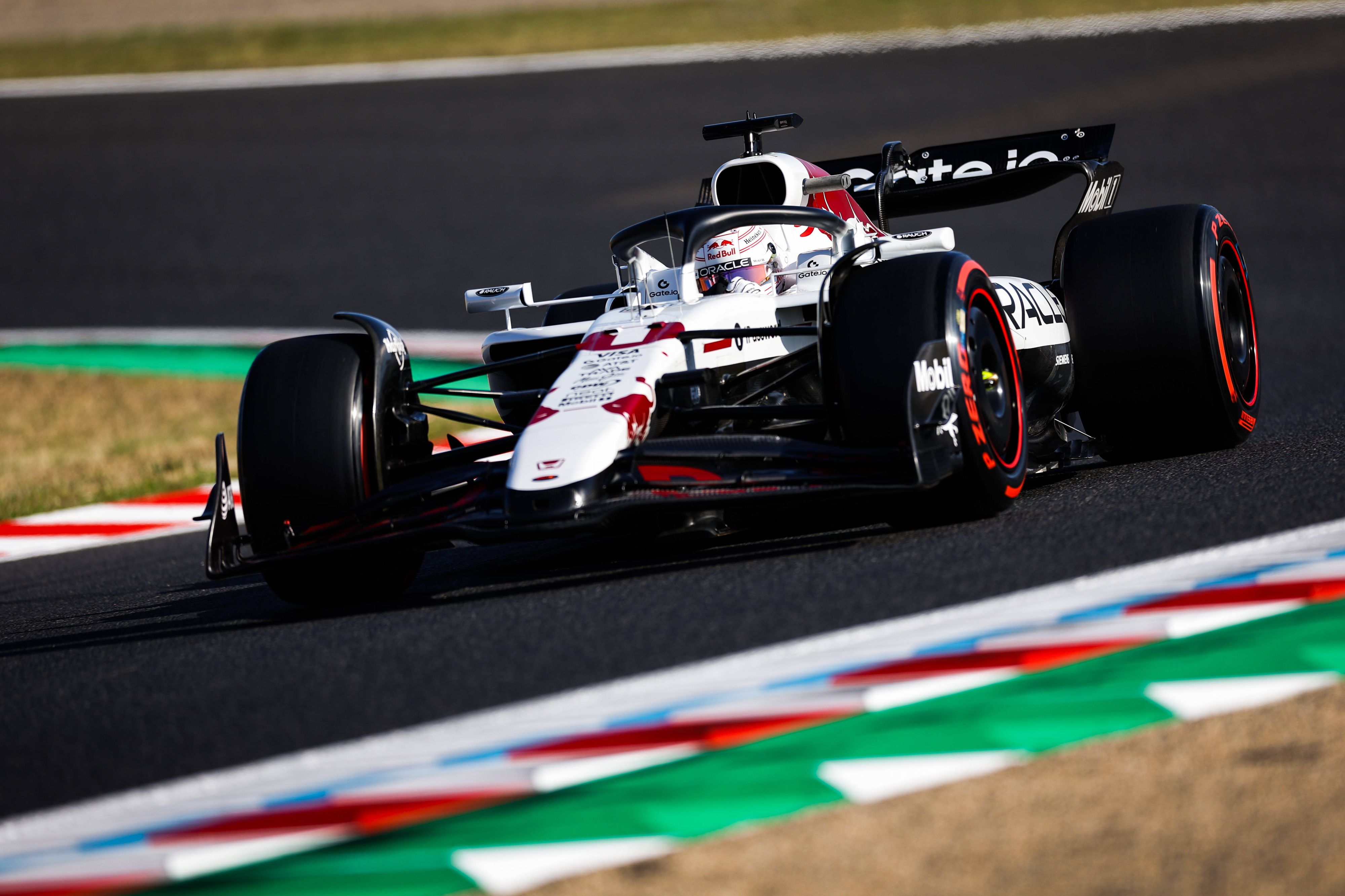 Max Verstappen schnappt sich die Poleposition.