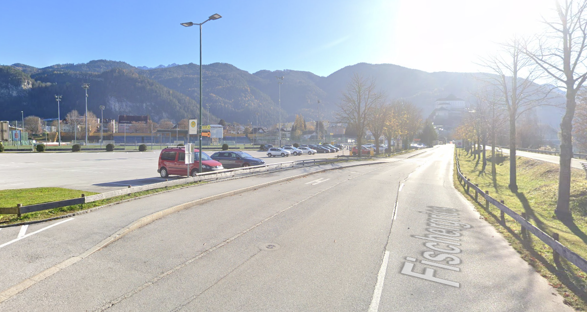 Die Tiroler Polizei sucht Augenzeugen einer Schlägerei bei einer Bushaltestelle in Kufstein.