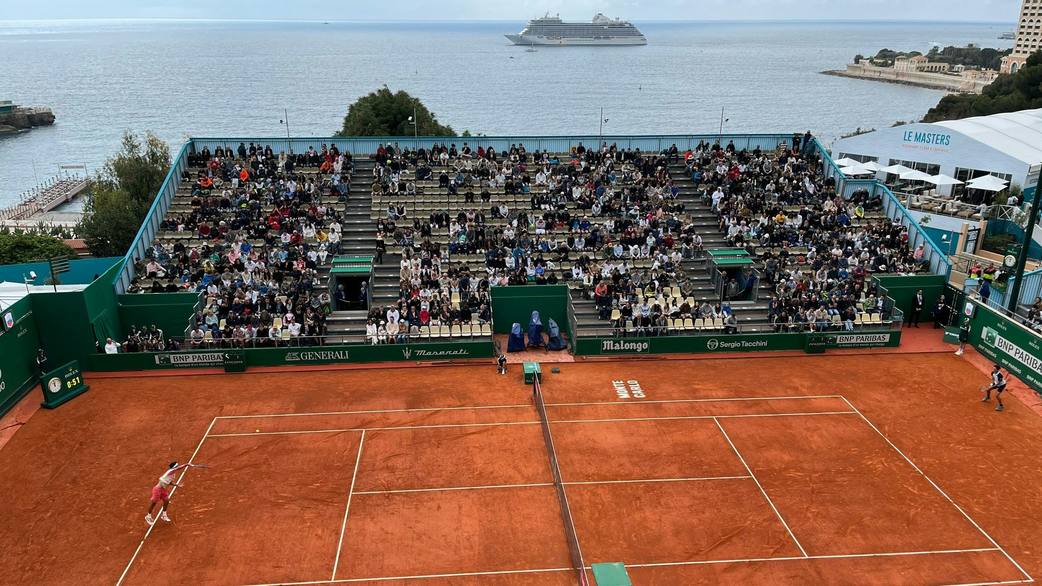 Heute.at - Becker als Ballbub und Djokovic hört Stimmen