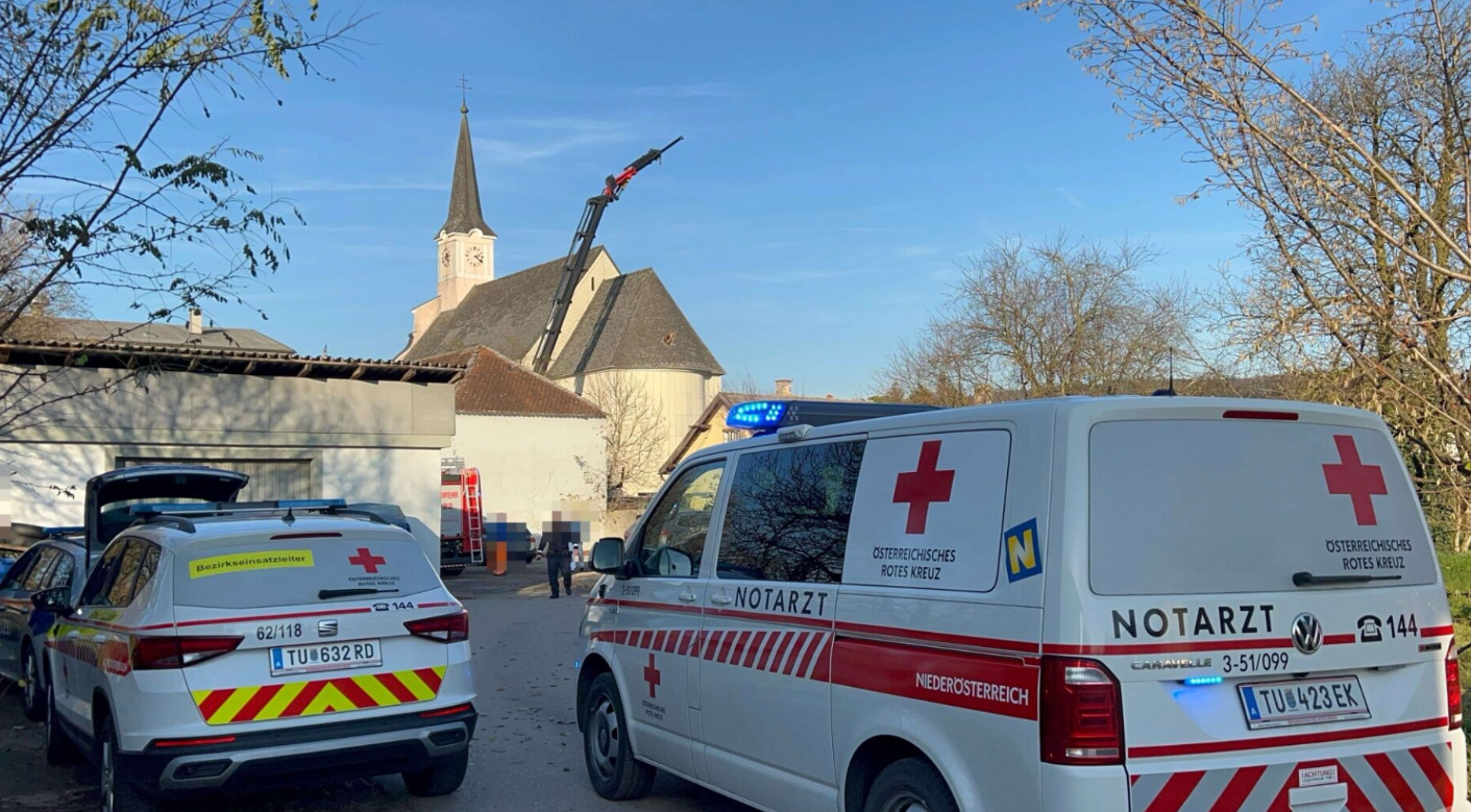 Kirchendachdrama: Mann tot, Lehrling schwer verletzt