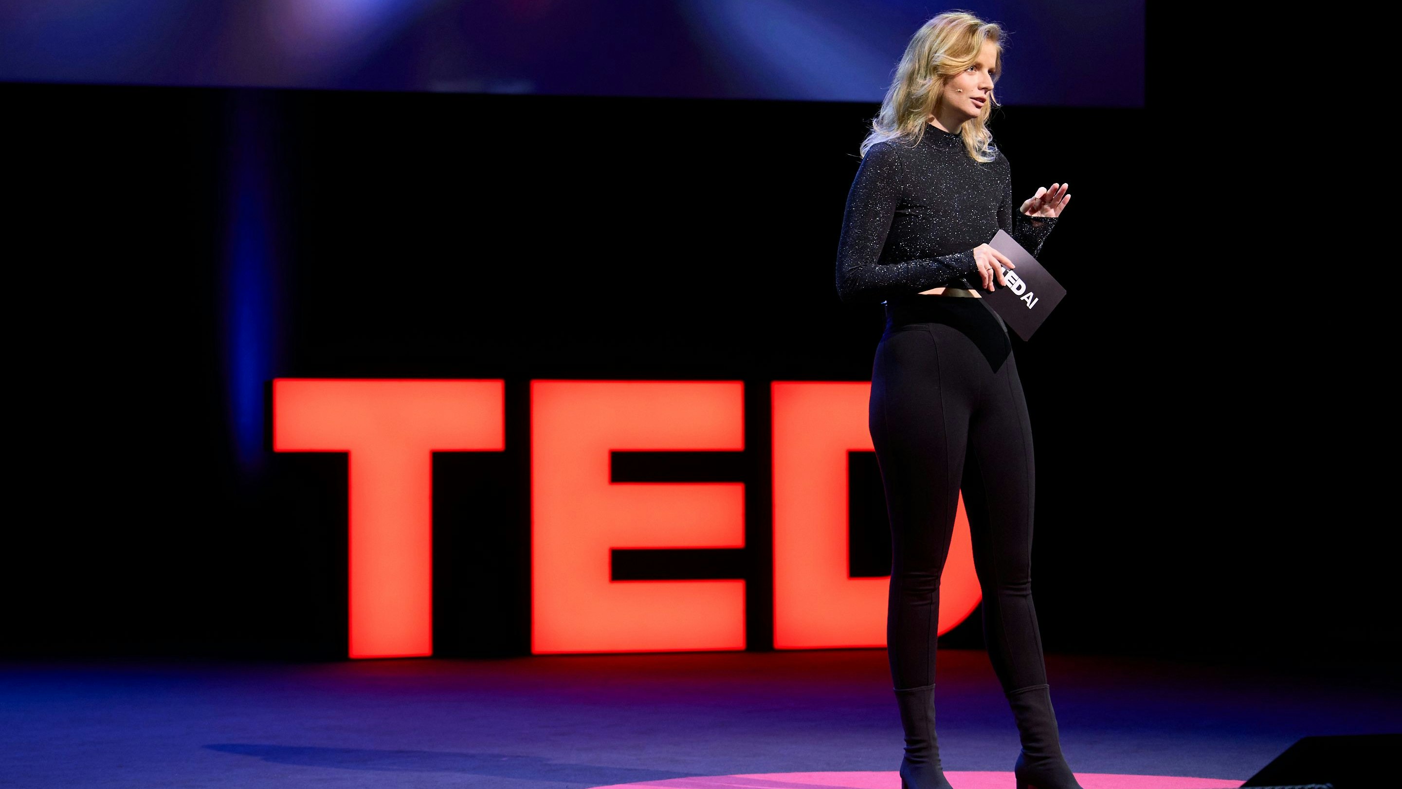 Alina Nikolaou, Co-Founder, Director & Curator TEDAI Vienna.