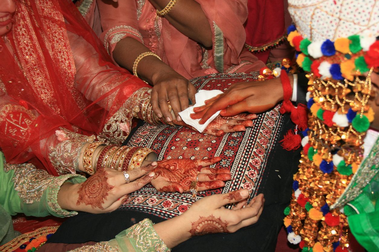 Der Wunderheiler missbrauchte die Frauen, statt ihnen zu helfen. (Symbolbild)