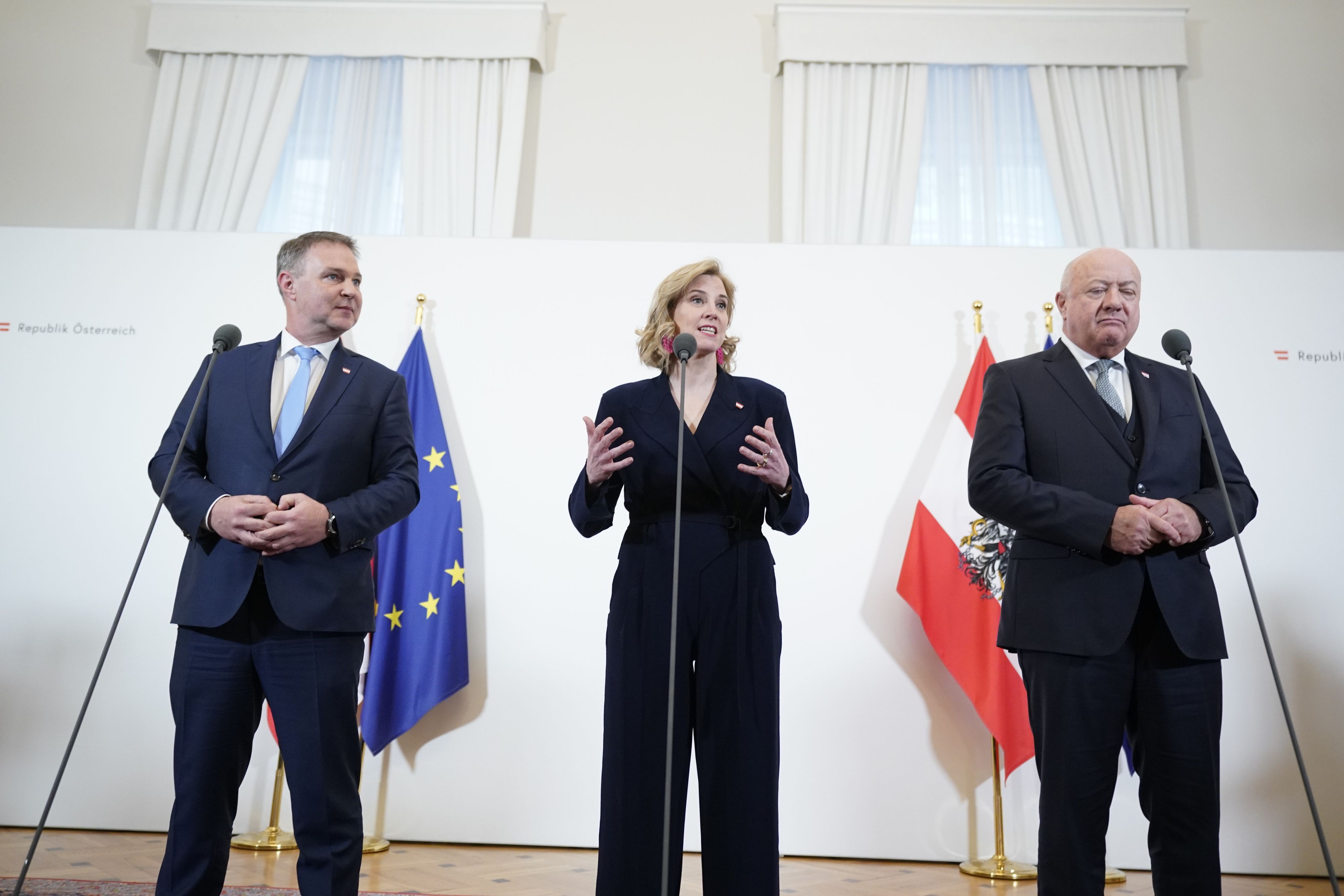 Sicherheit und Wirtschaft sollen unter anderem bei der zweiten Regierungsklausur besprochen werden.