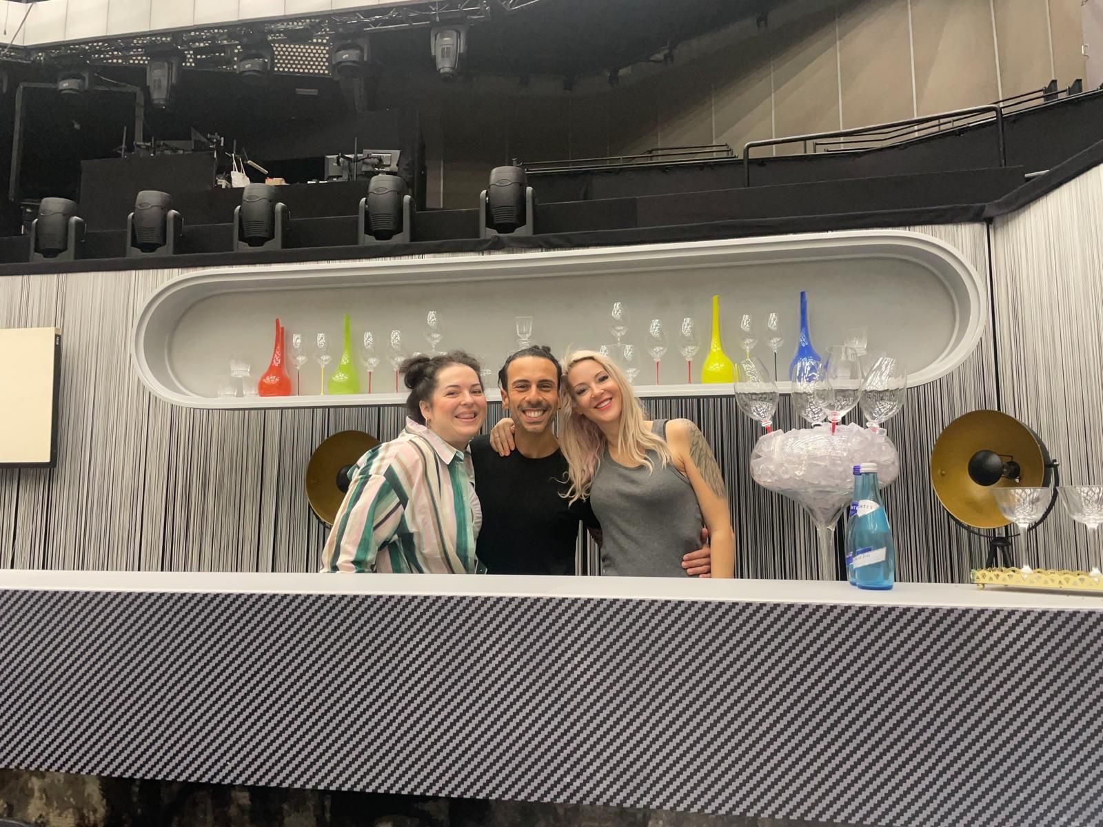 Simone Lugner und Danilo Campisi bekommen am 11. April Unterstützung von Simones Schwester Sonja.