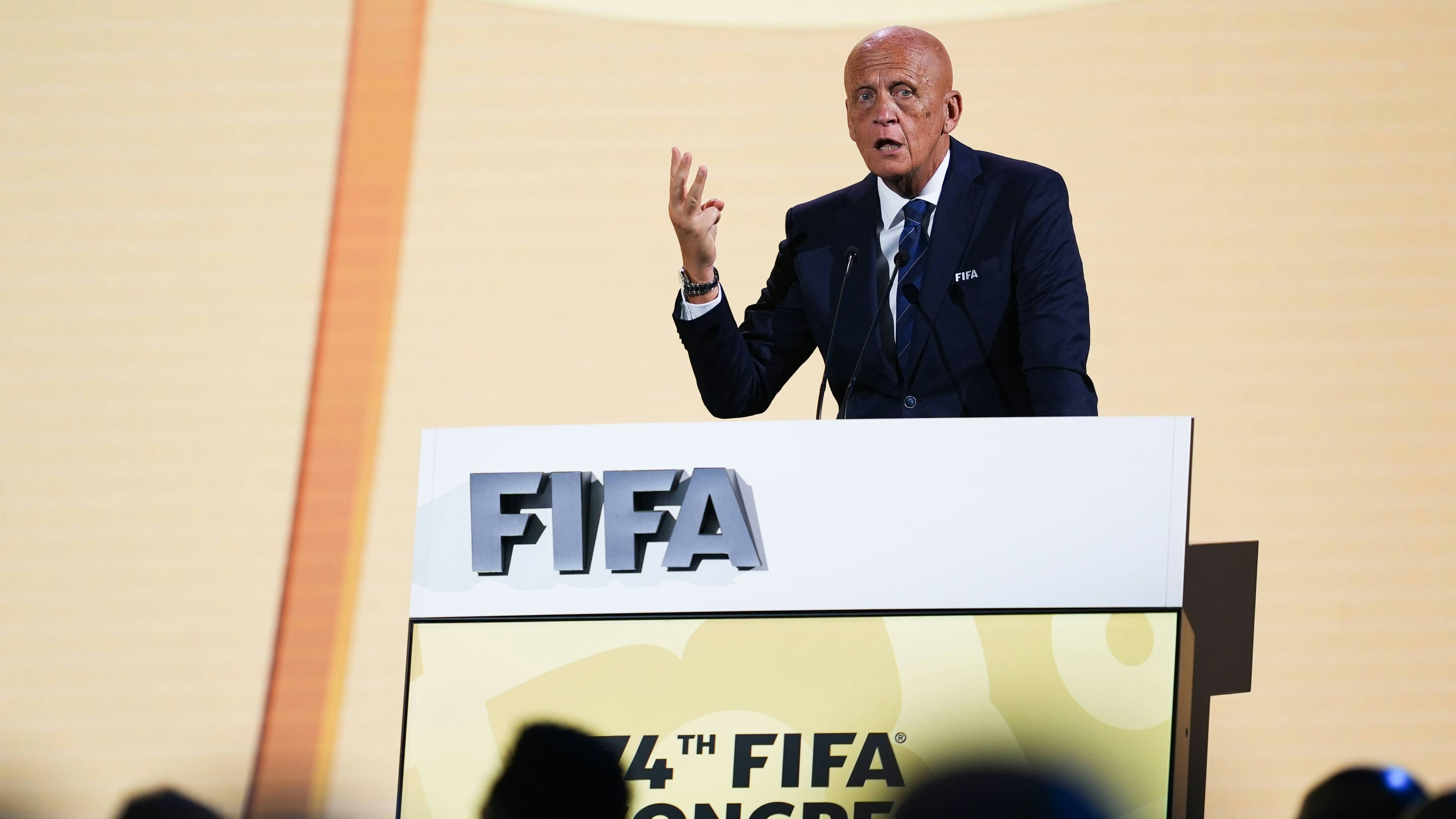 Heute.at - Neue Technik – Schiri-Revolution bei der Klub-WM