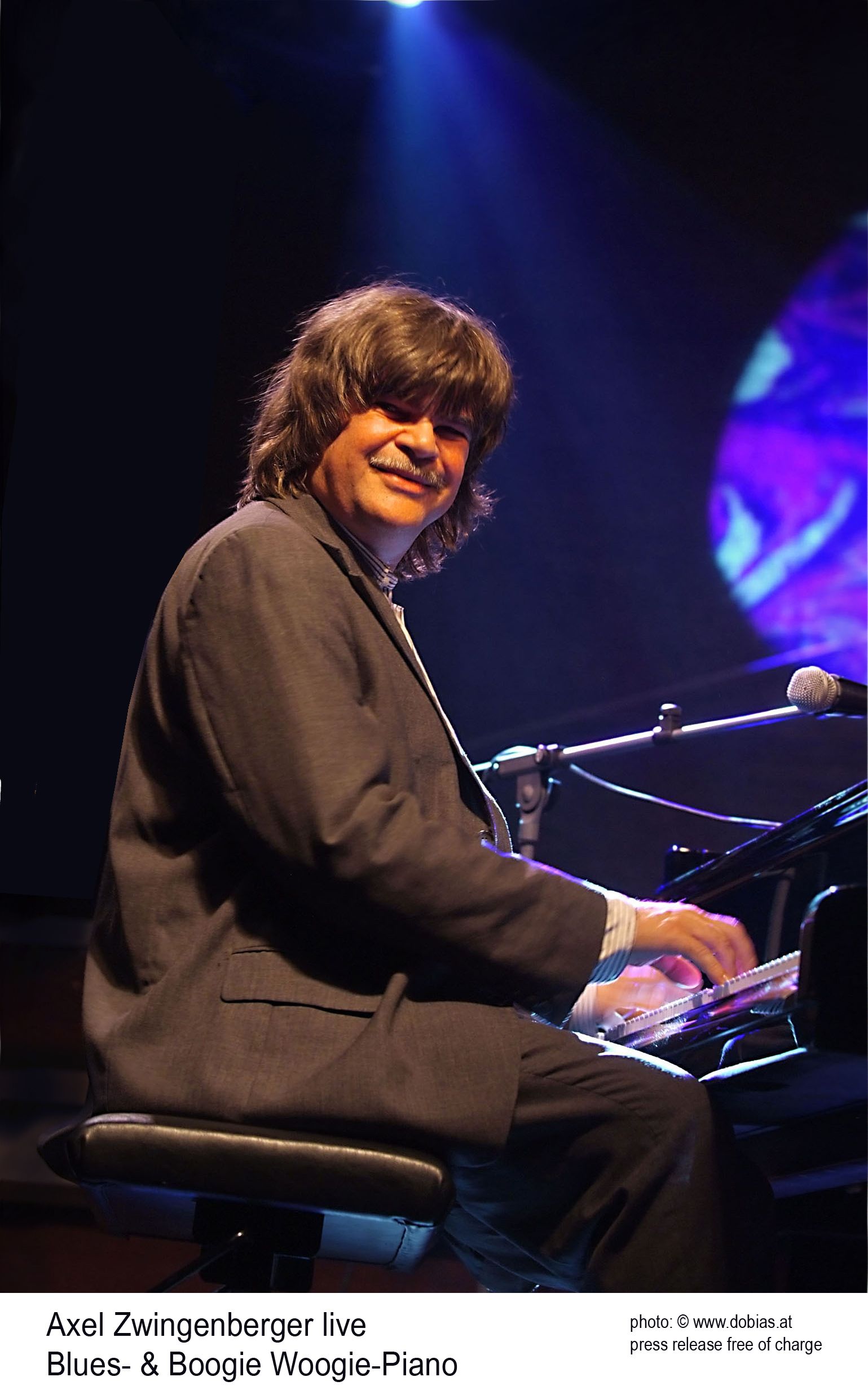 <strong>Axel Zwingenberger</strong>: Singen tut er niemals, er spielt ausschließlich Klavier – aber wie!