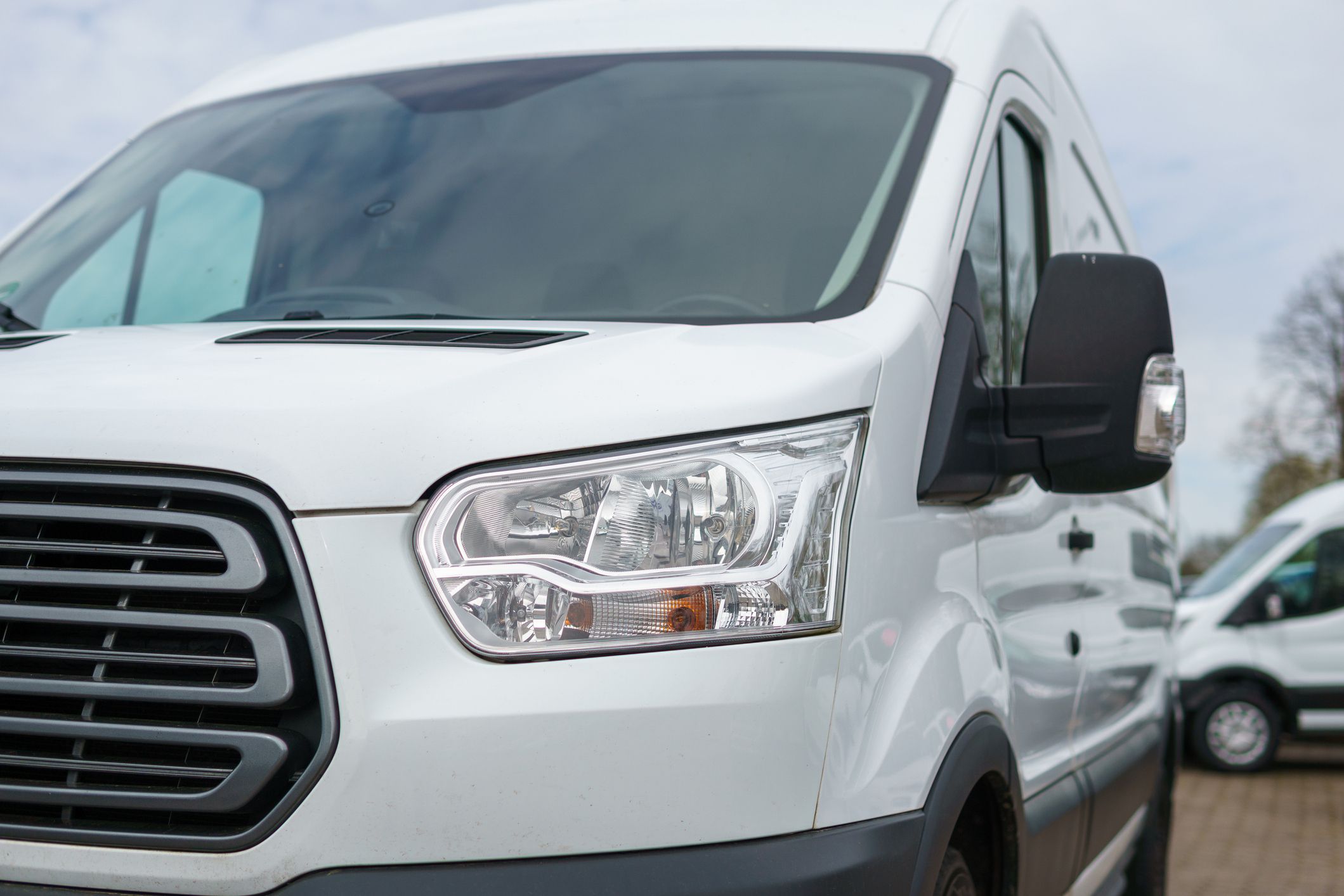 Die angebotenen Transporter können ordentlich ins Geld gehen. Bei den OÖ-Konsumentenschützern häufen sich die Beschwerden. (Symbolbild)