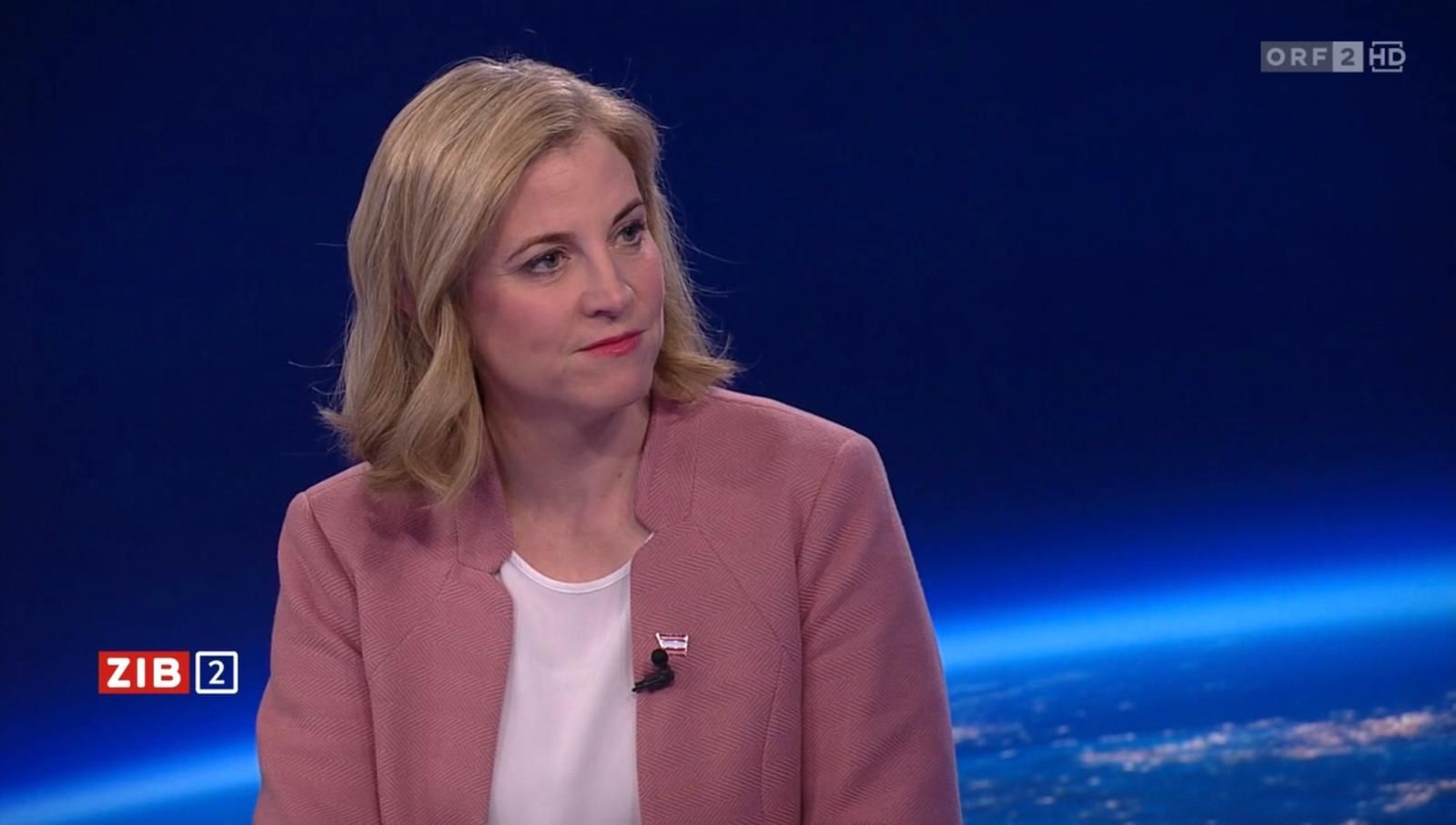 Außenministerin und NEOS-Chefin Beate Meinl-Resinger war in der 