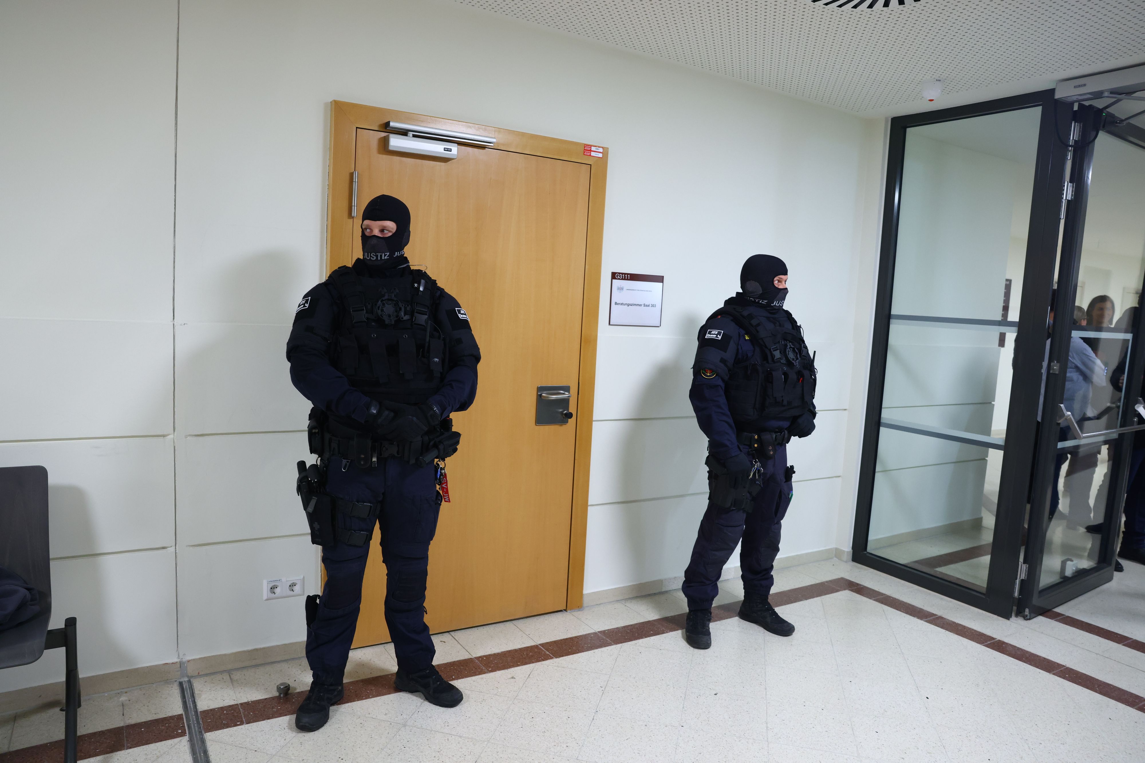 Prozess gegen jungen IS-Fan am Landesgericht Wien.