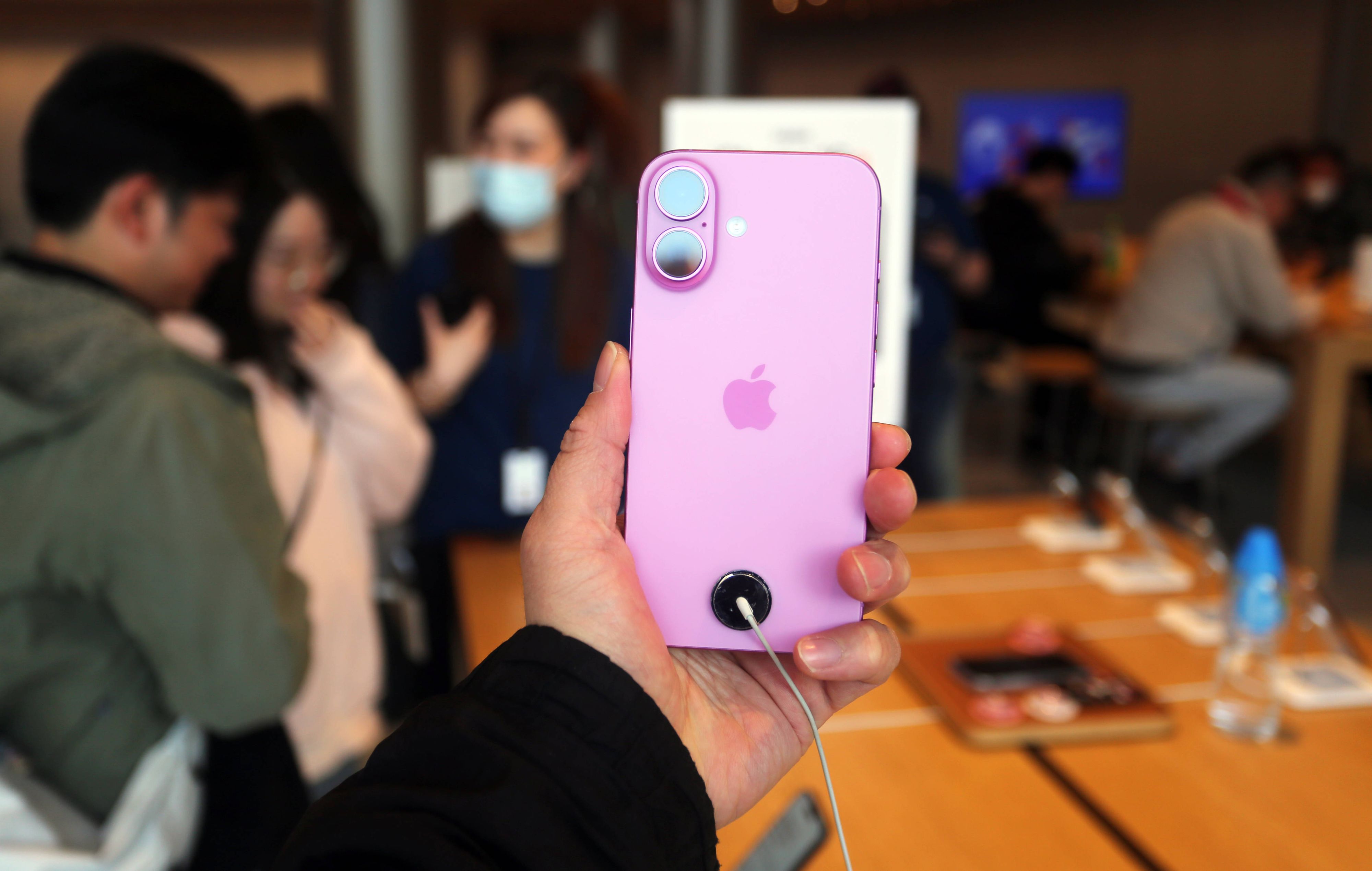 iOS 19 soll ein völlig neues Design erhalten.