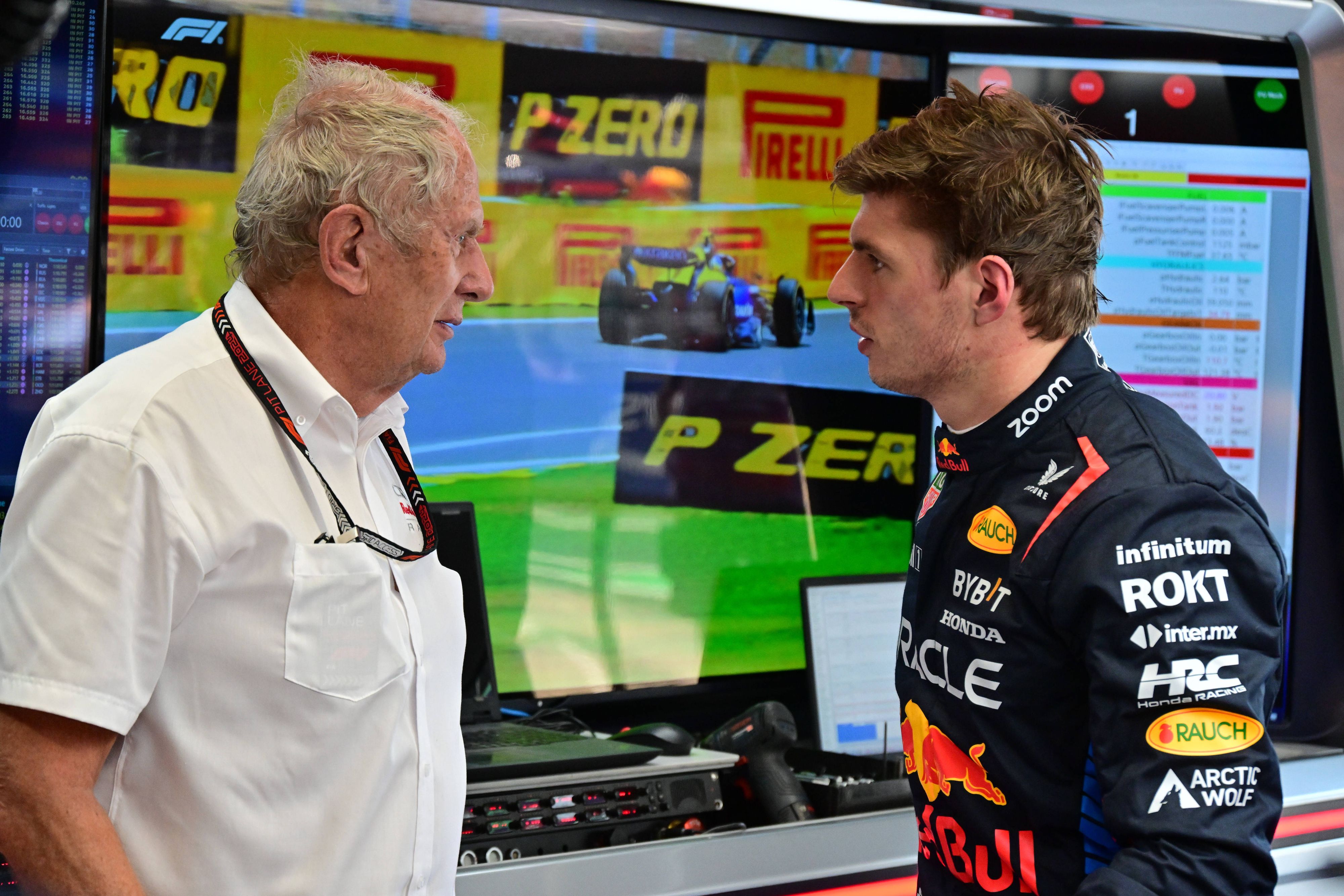 Red-Bull-Berater Helmut Marko und Vierfach-Weltmeister Max Verstappen. 