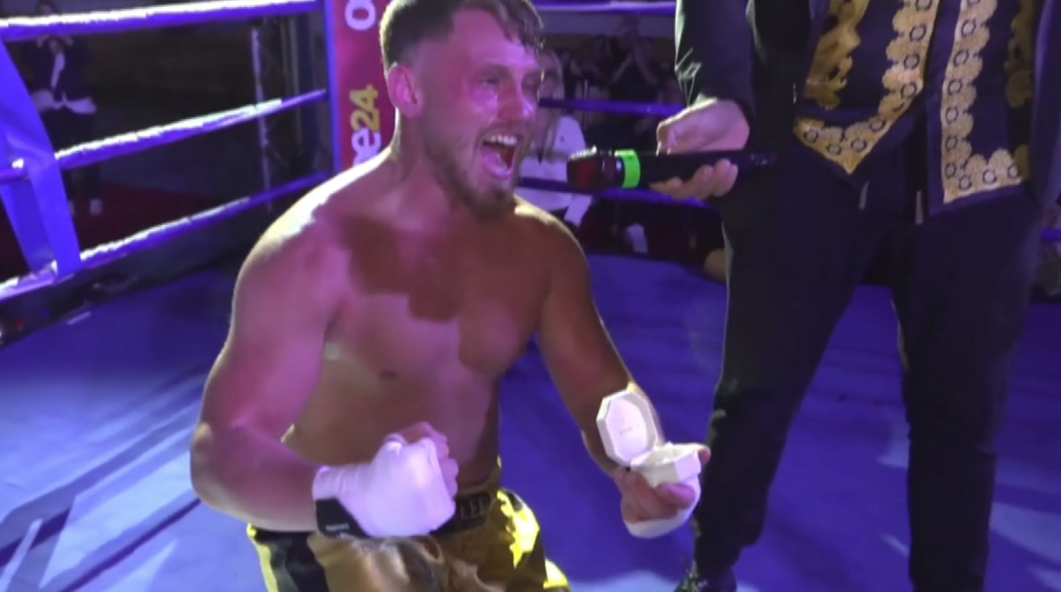 Miguel konnte seine Gefühle beim Heiratsantrag kaum zurückhalten.