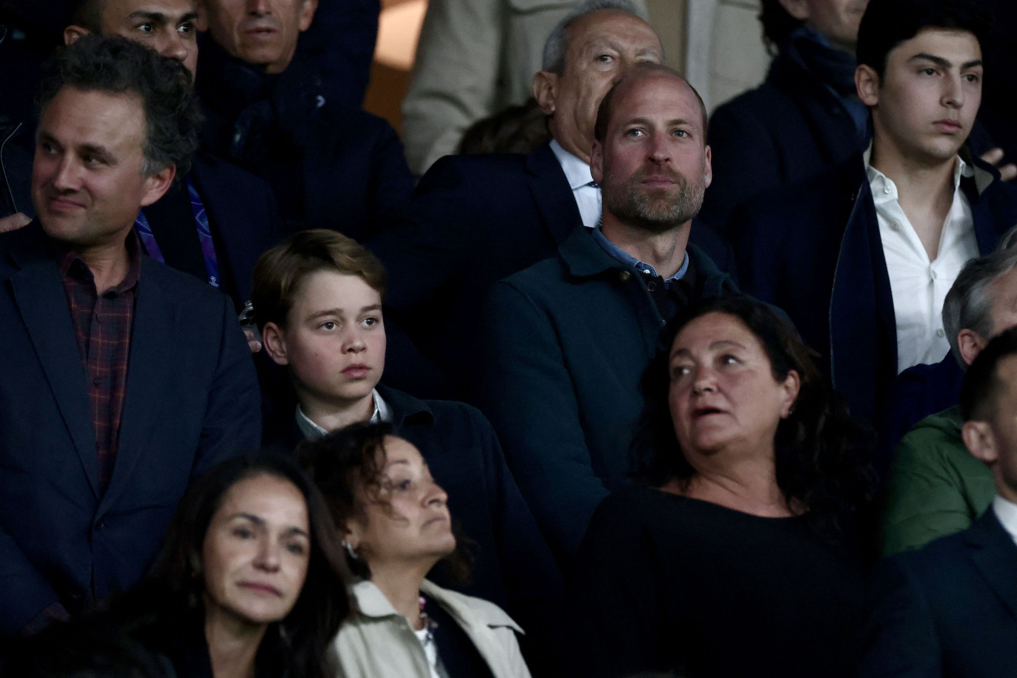 Prinz William besuchte das Spiel gemeinsam mit seinem Sohn Prinz George.