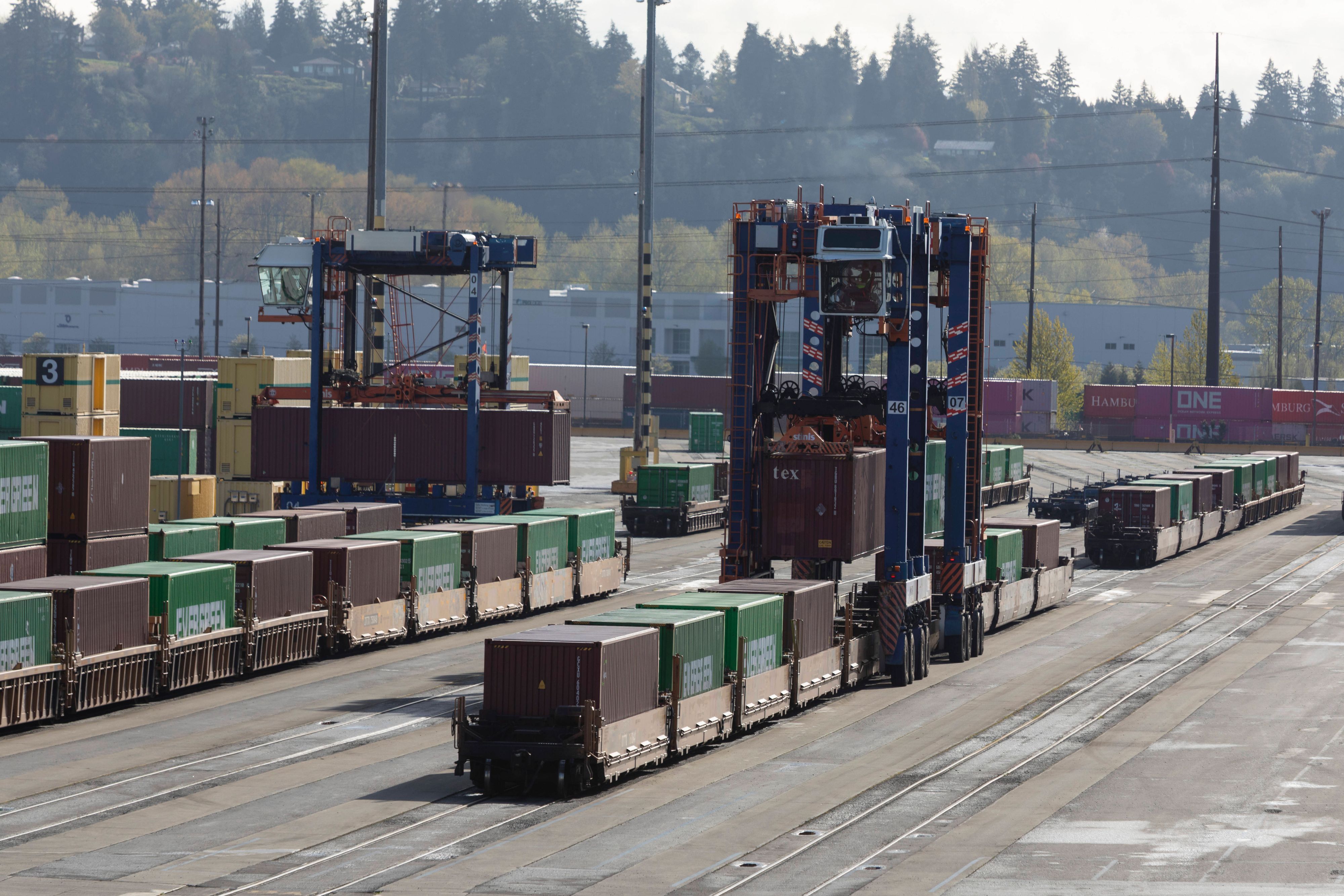 China erhöht im Handelskonflikt mit den USA seine Zölle auf US-Importe ab Samstag auf 125 Prozent. (Symbolbild)