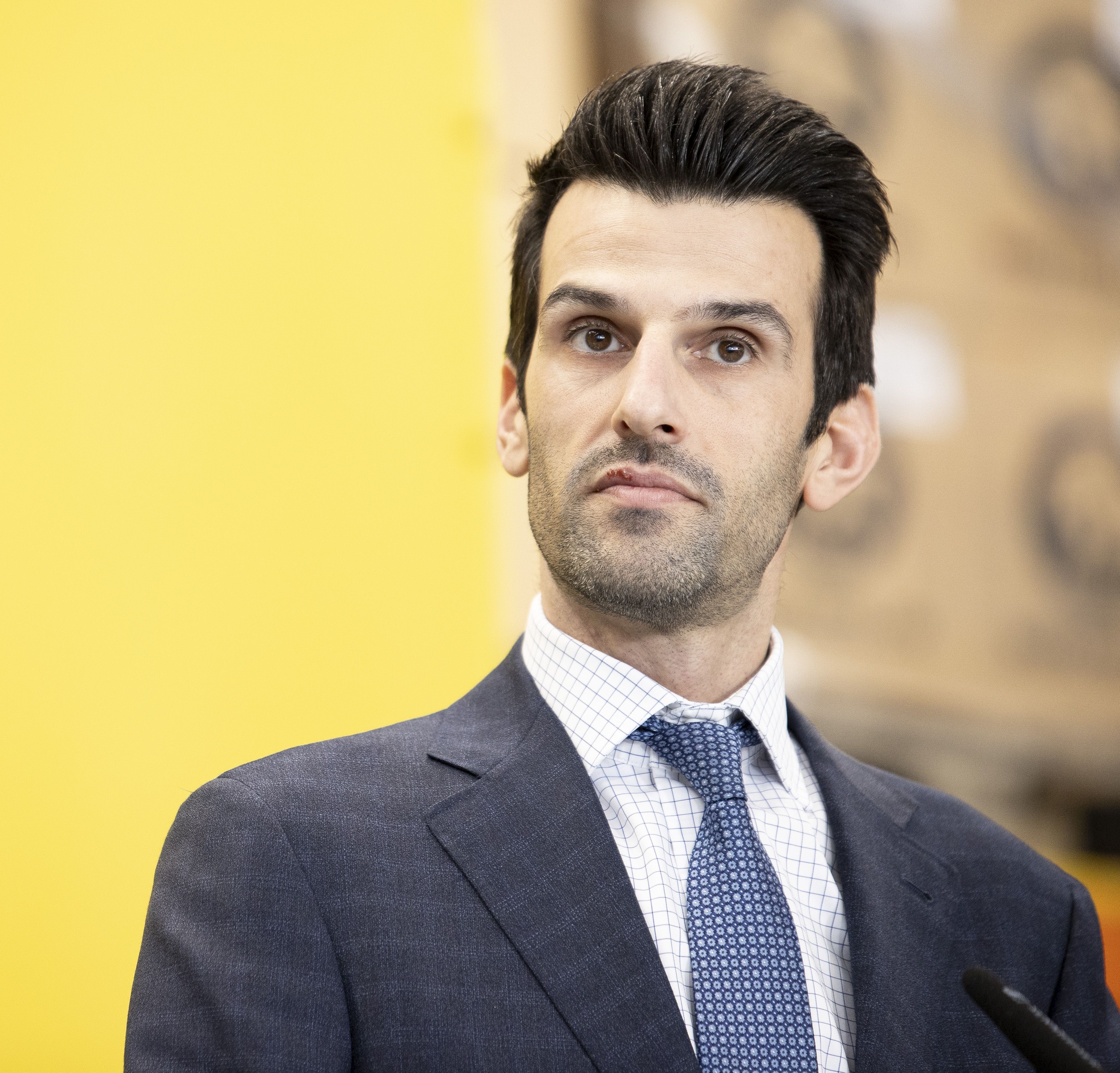 Udo Landbauer (FPÖ) fordert härtere Strafen für IS-Anhänger. 