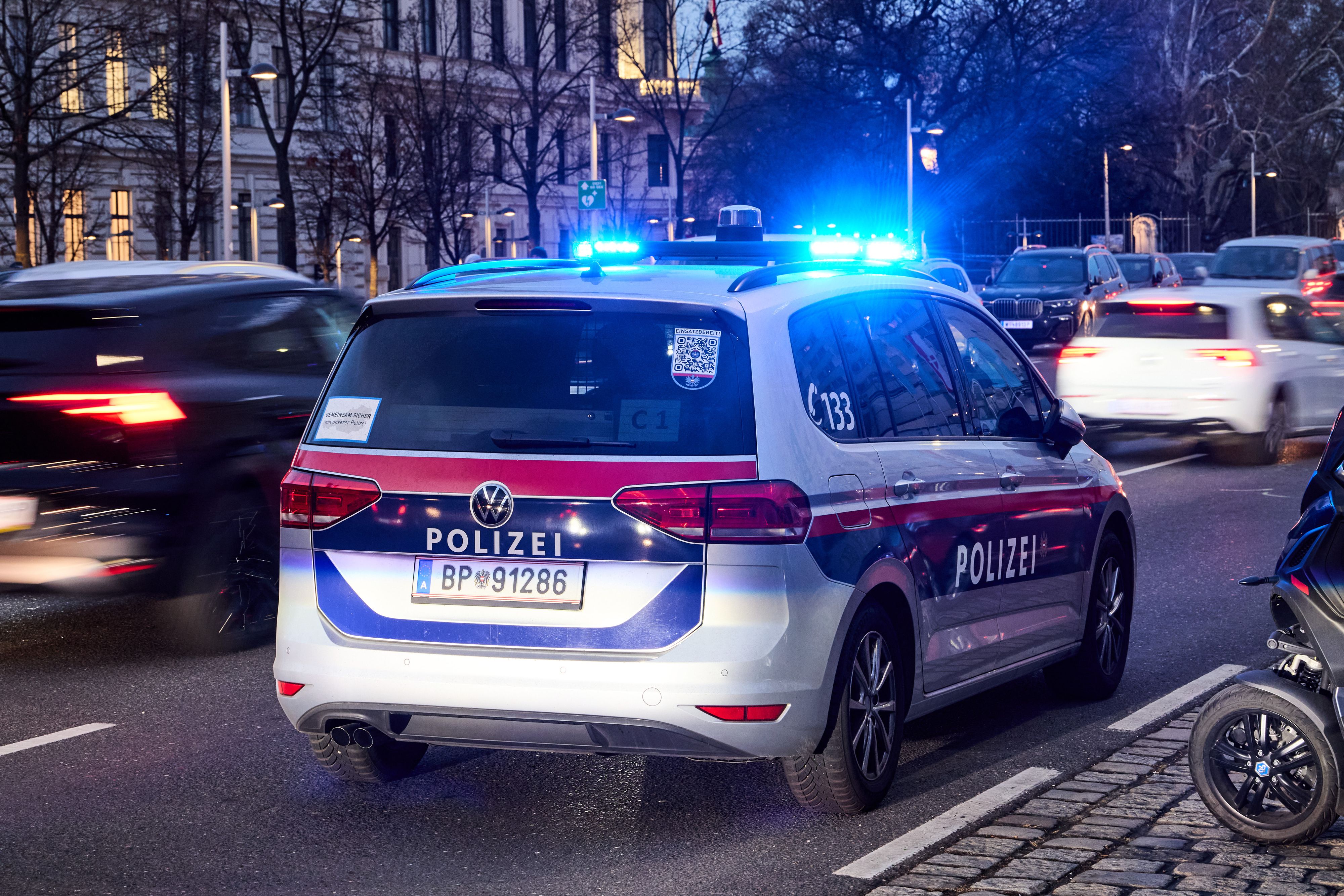 Der 43-Jährige wurde von den Beamten festgenommen. (Symbolbild)