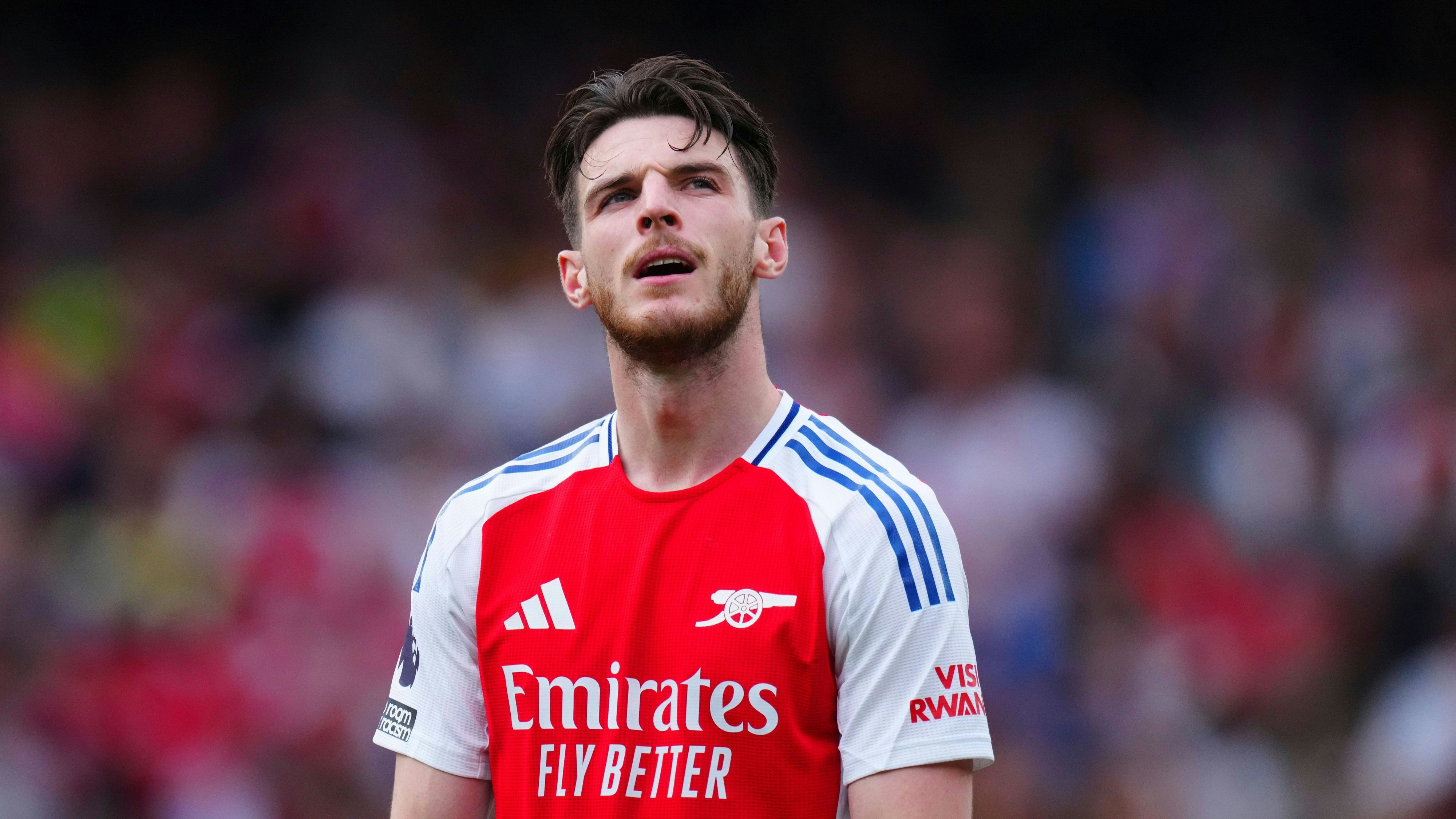 Declan Rice of Arsenal Arsenal v Brentford, Premier League, Football, Emirates Stadium, London, UK - 12 Apr 2025 EDITORIAL USE ONLY No use with unauthorised audio, video, data, fixture lists, club/league logos or live services. Online in-match use limited to 120 images, no video emulation. No use in betting, games or single club/league/player publications. PUBLICATIONxINxGERxSUIxAUTxHUNxGRExMLTxCYPxROUxBULxUAExKSAxONLY Copyright: xJavierxGarcia/Shutterstockx 15248730z