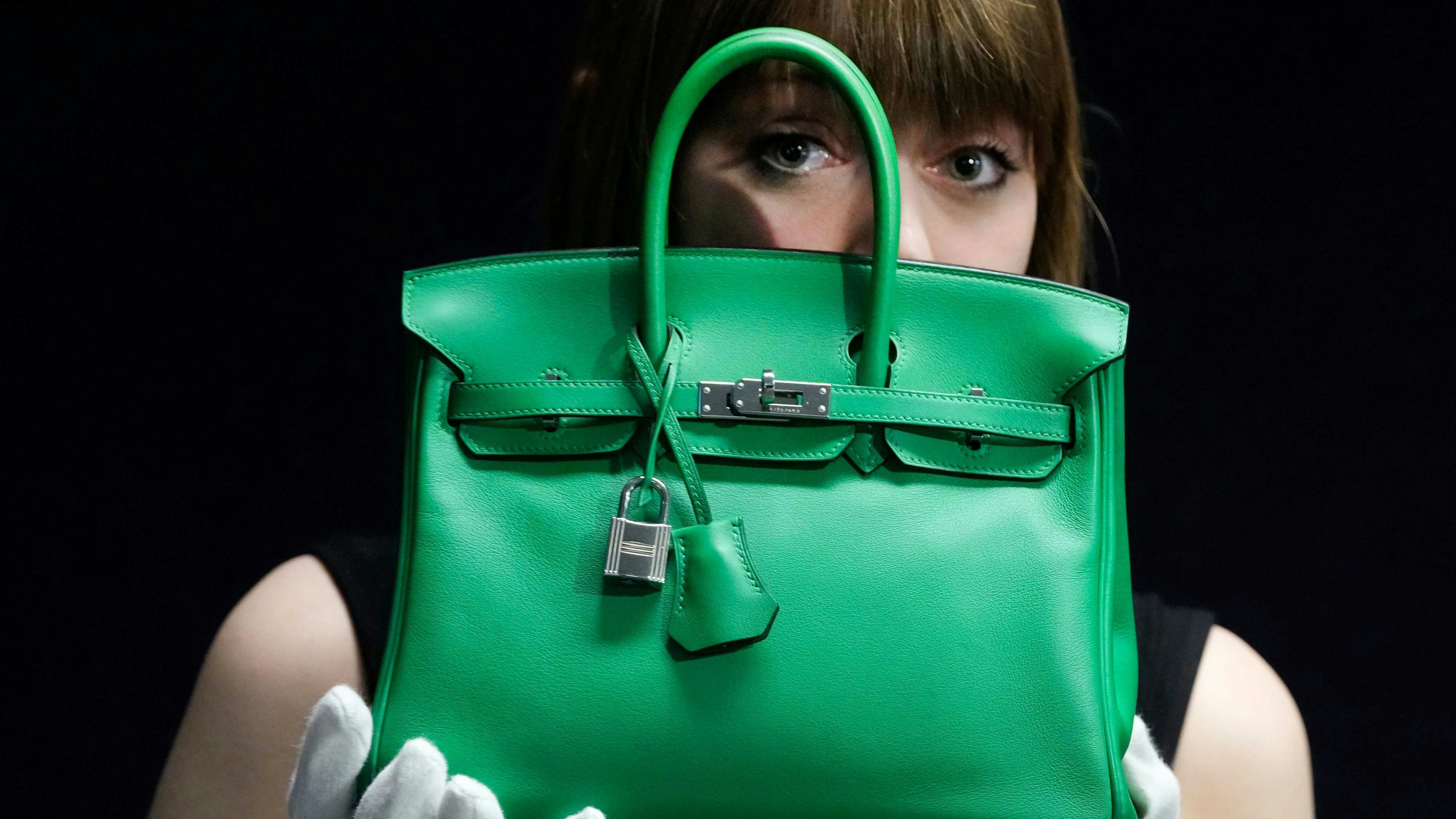 Wie sich Hermès dem Anti-Luxus-Trend widersetzt