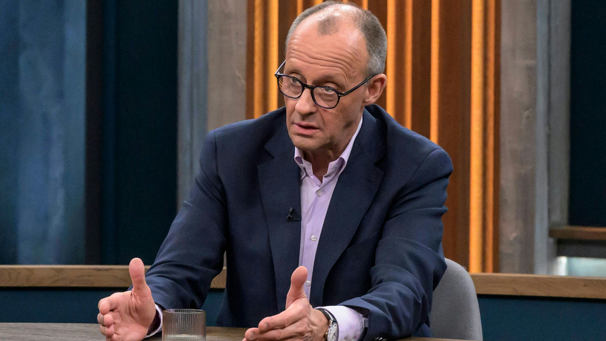 CDU-Chef Friedrich Merz erwägt die Lieferung von Taurus-Marschflugkörpern an die Ukraine. 