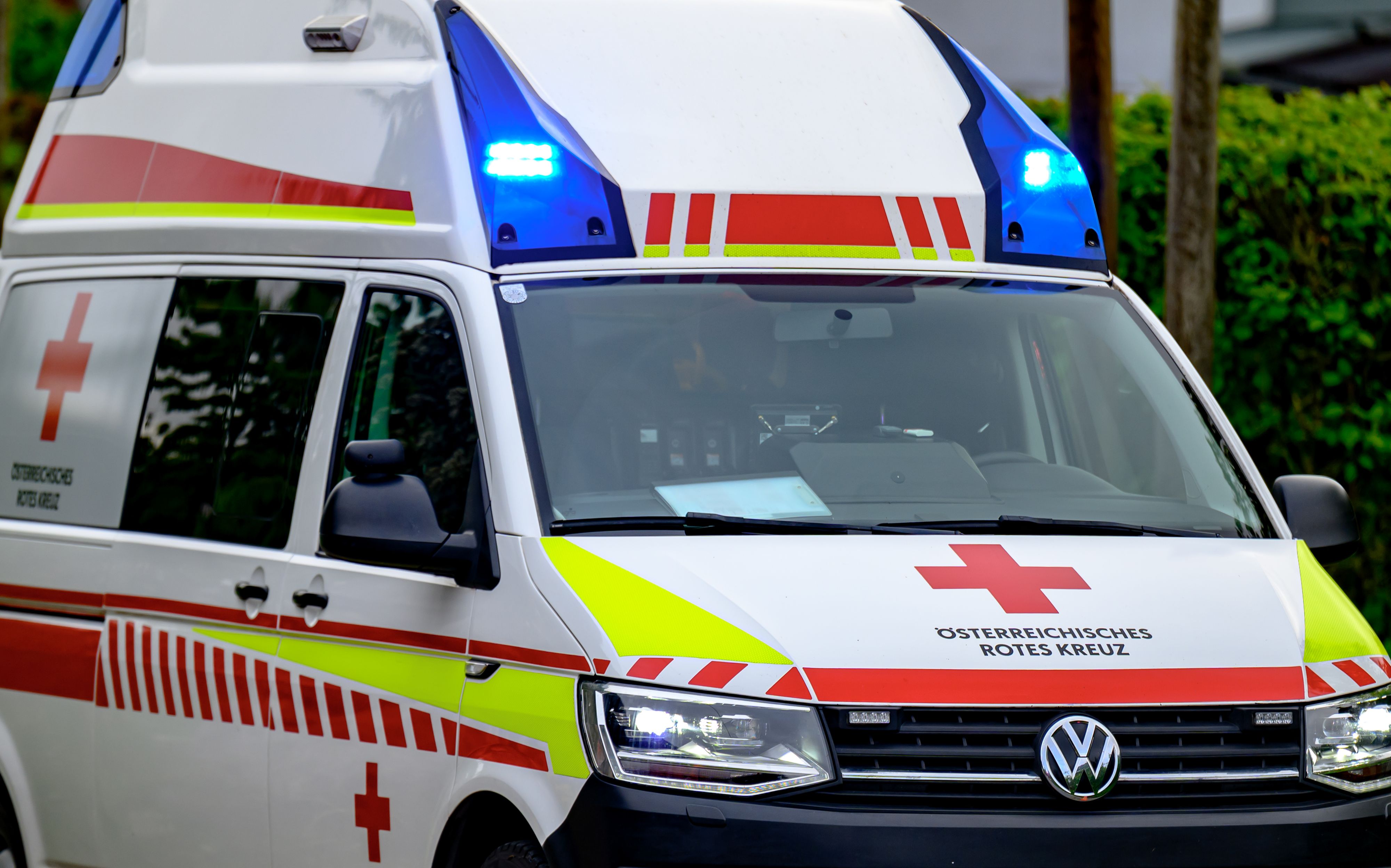 Der 13-Jährige wurde ins Krankenhau gebracht.