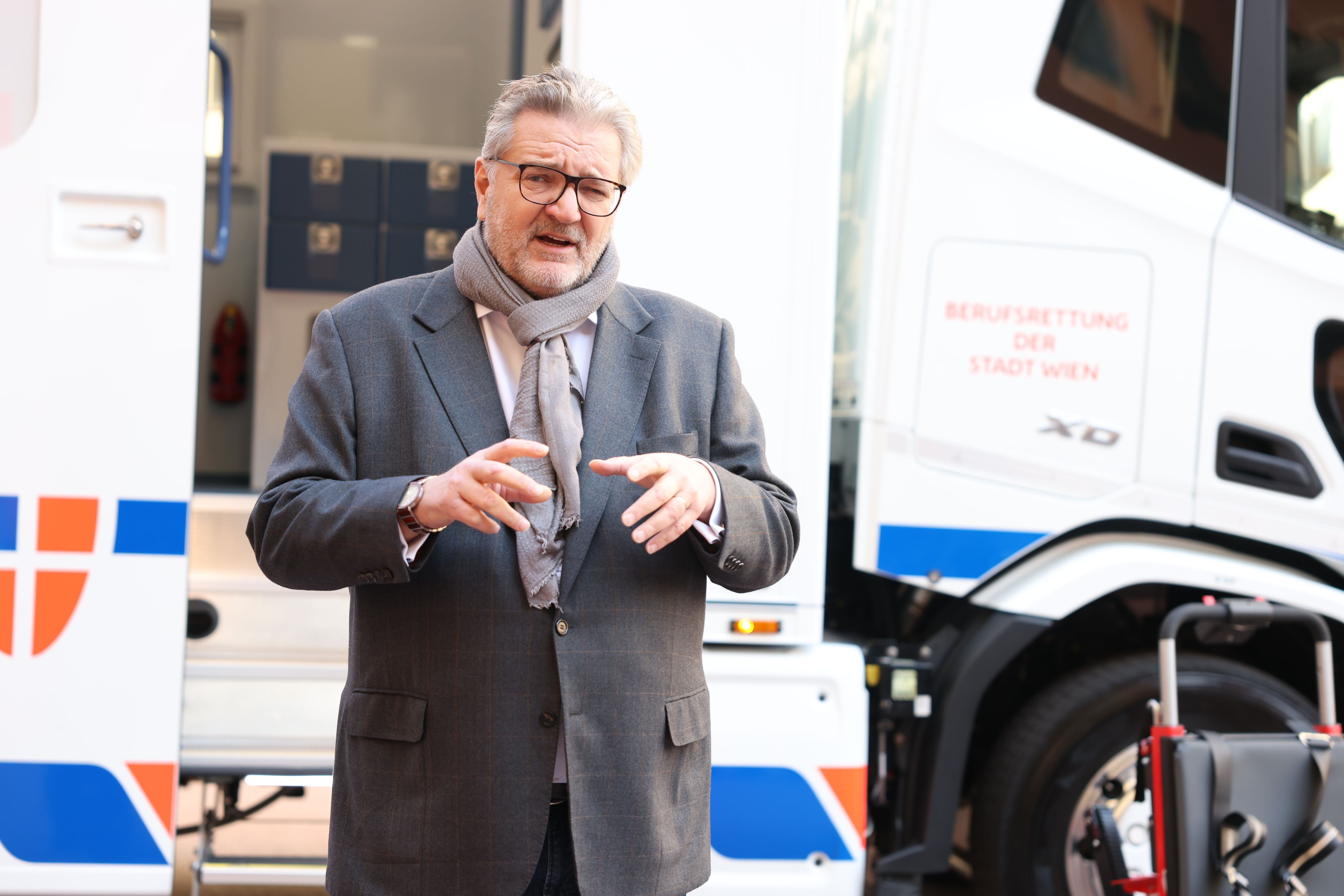 Geht es nach SPÖ-Stadtrat Peter Hacker, sollen Asylwerber ab Tag 1 