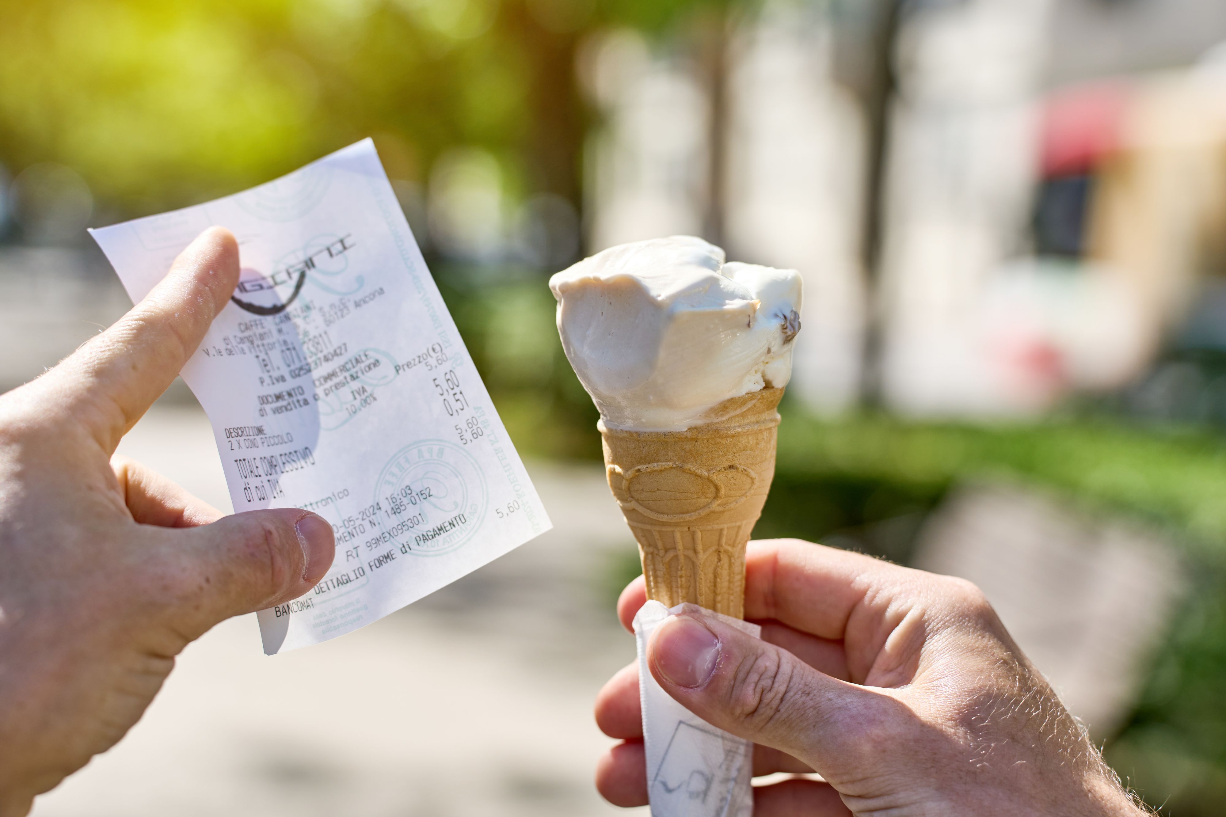 Eine Umfrage bezüglich Preis pro Eiskugel wurde durchgeführt. (Symbolbild)