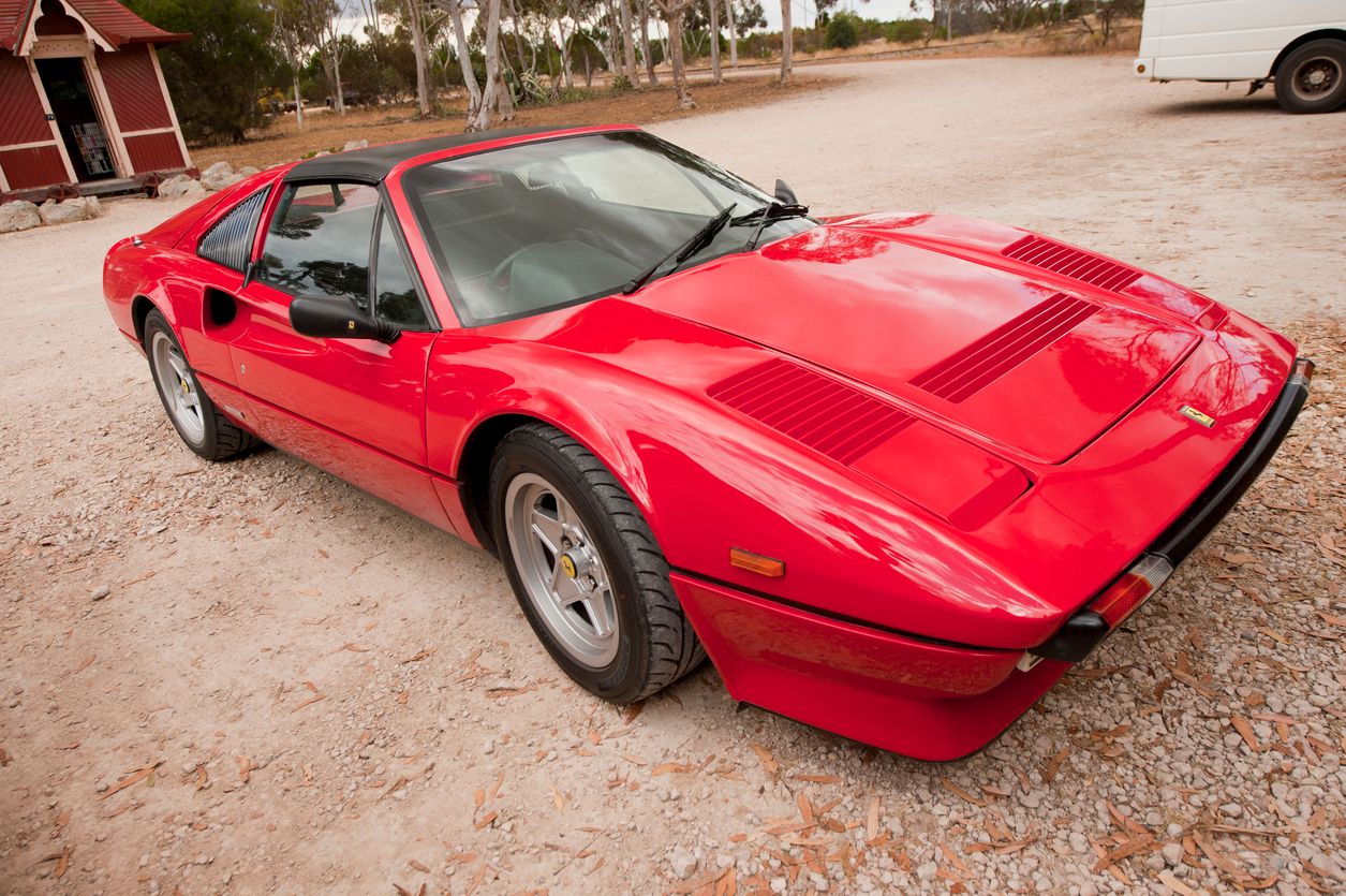 Der getötete Schweizer war zuvor mit einem solchen Ferrari 308 GTS unterwegs gewesen. 