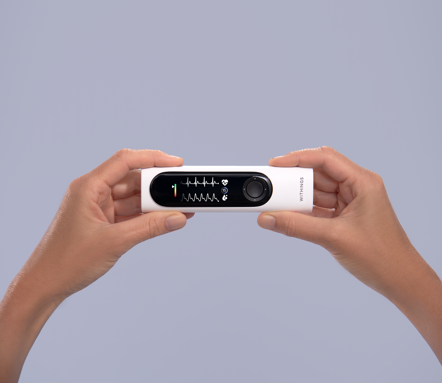 BeamO misst Körpertemperatur, Herzfrequenz, Sauerstoffsättigung und Atemgeräusche.