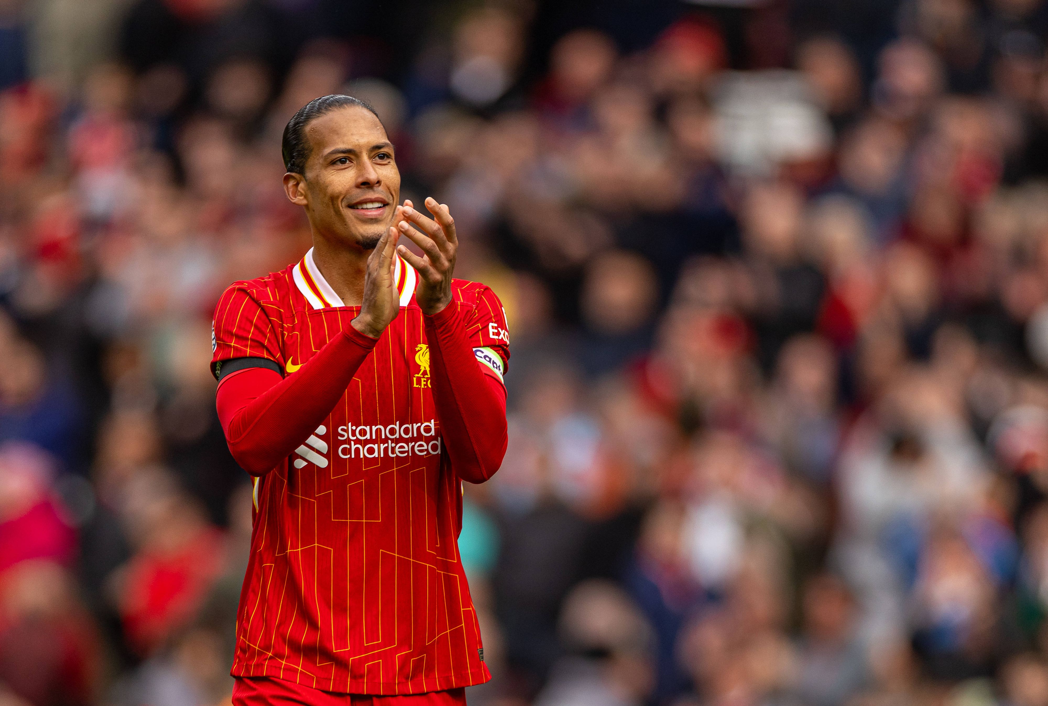 Virgil van Dijk bleibt Liverpool erhalten.