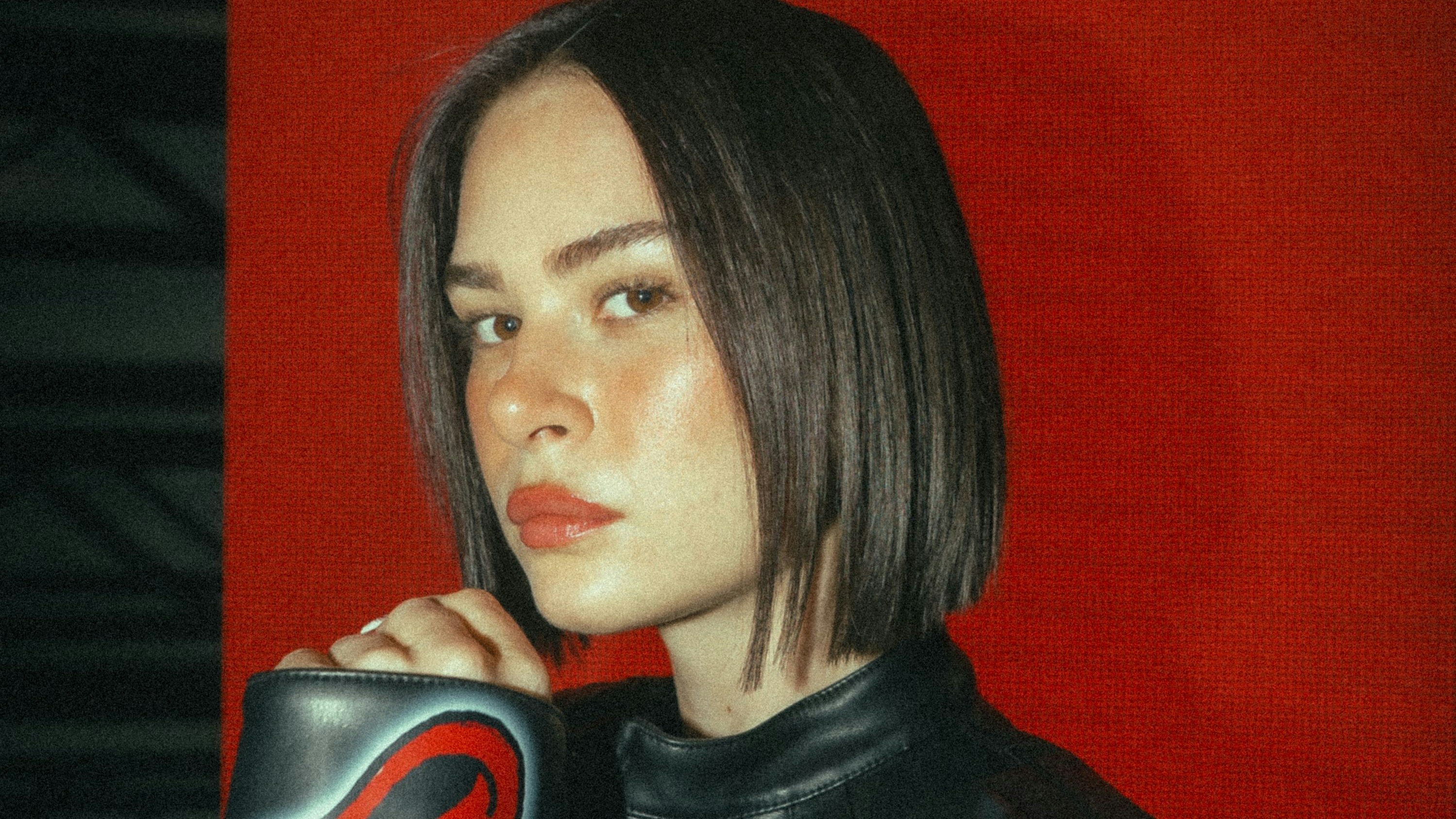 Mathea mit neuer Frisur.