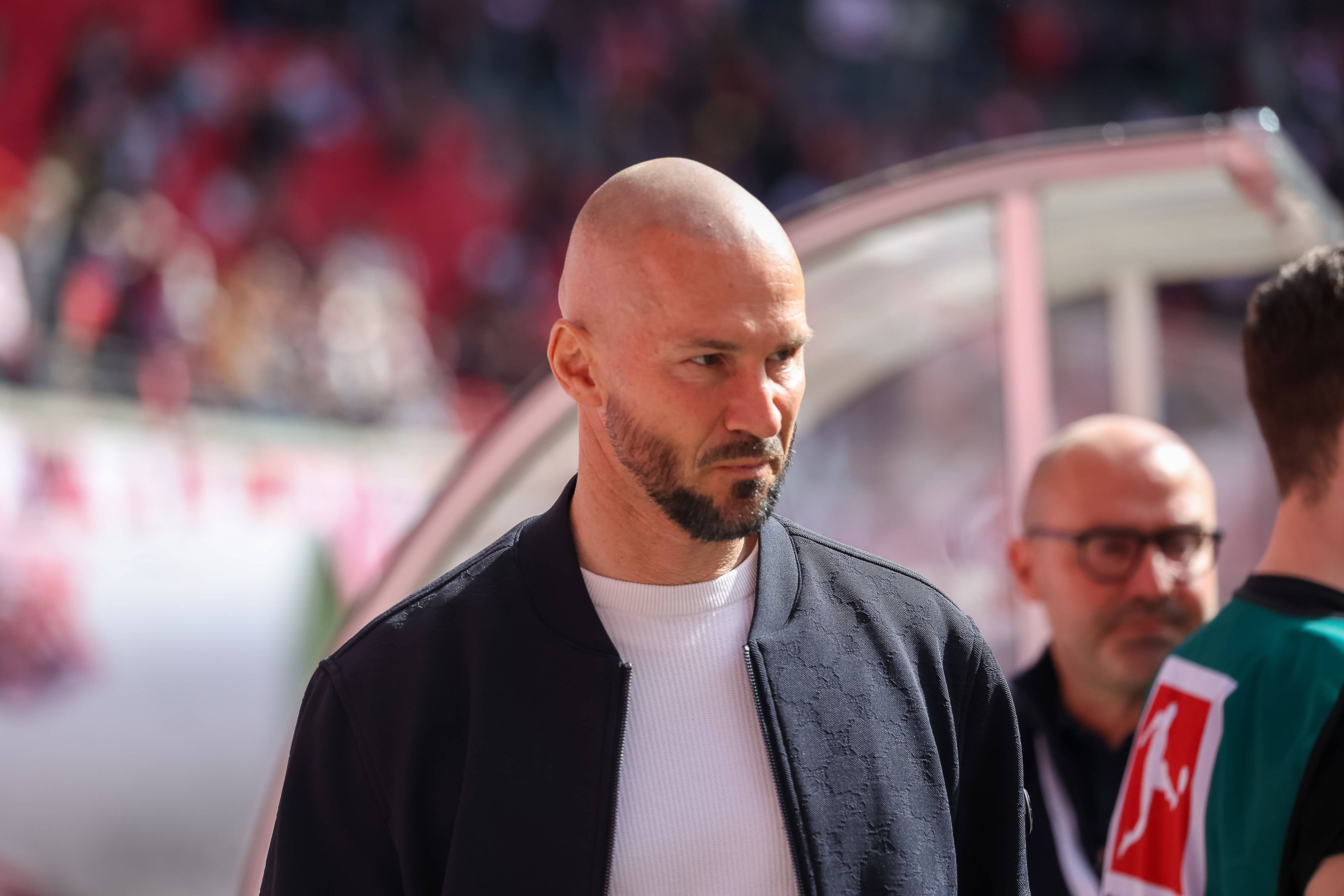 Christian Ilzer sieht sich fest im Sattel sitzend.