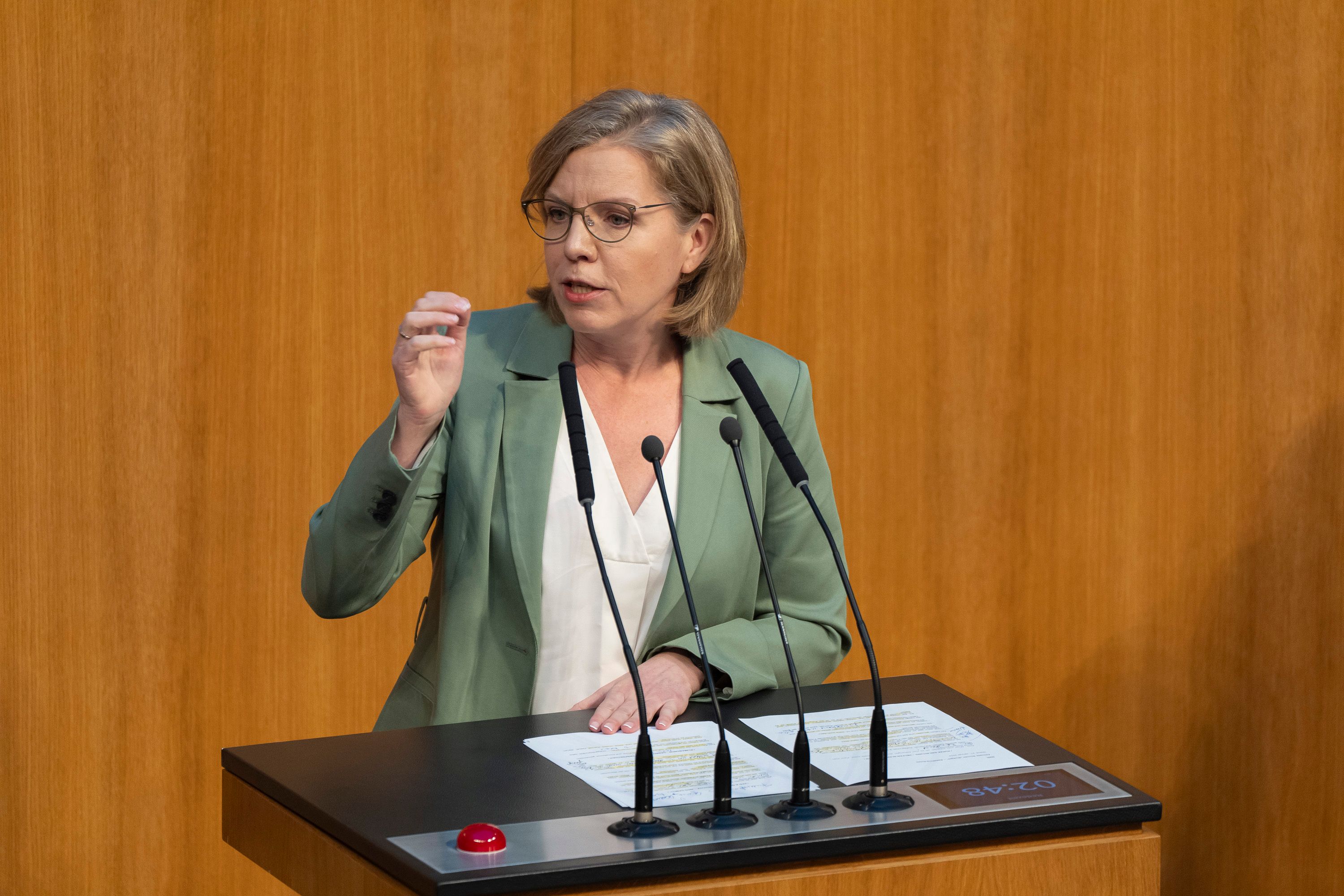 Heute.at - Beschluss allein wird keine Stromrechnung senken!