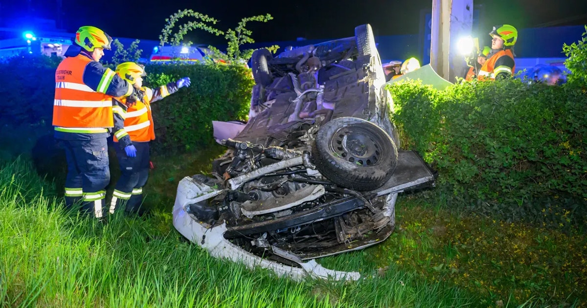 Schwerer Crash in Traun fordert ein Menschenleben