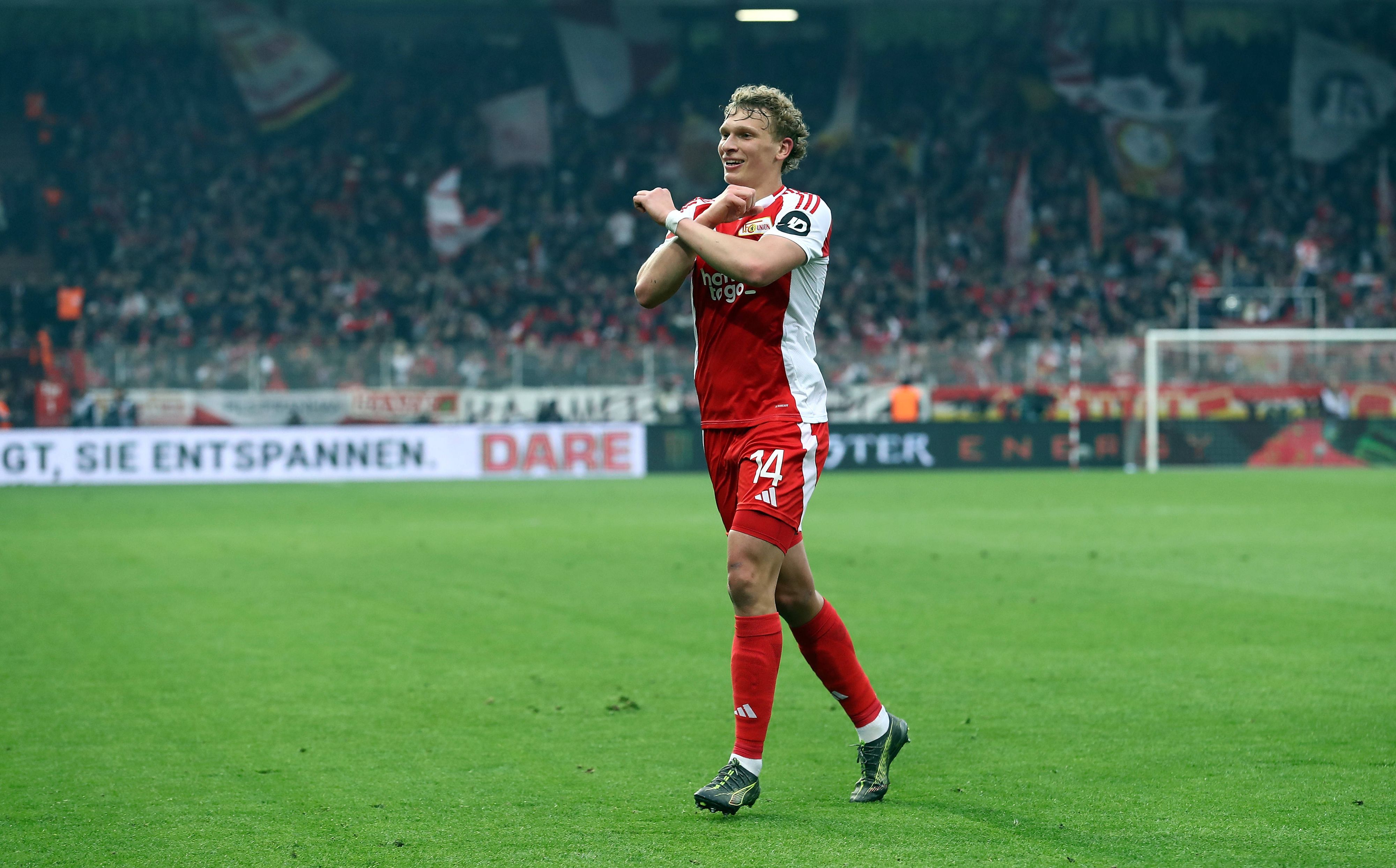 Leopold Querfeld packte den Hammer aus.