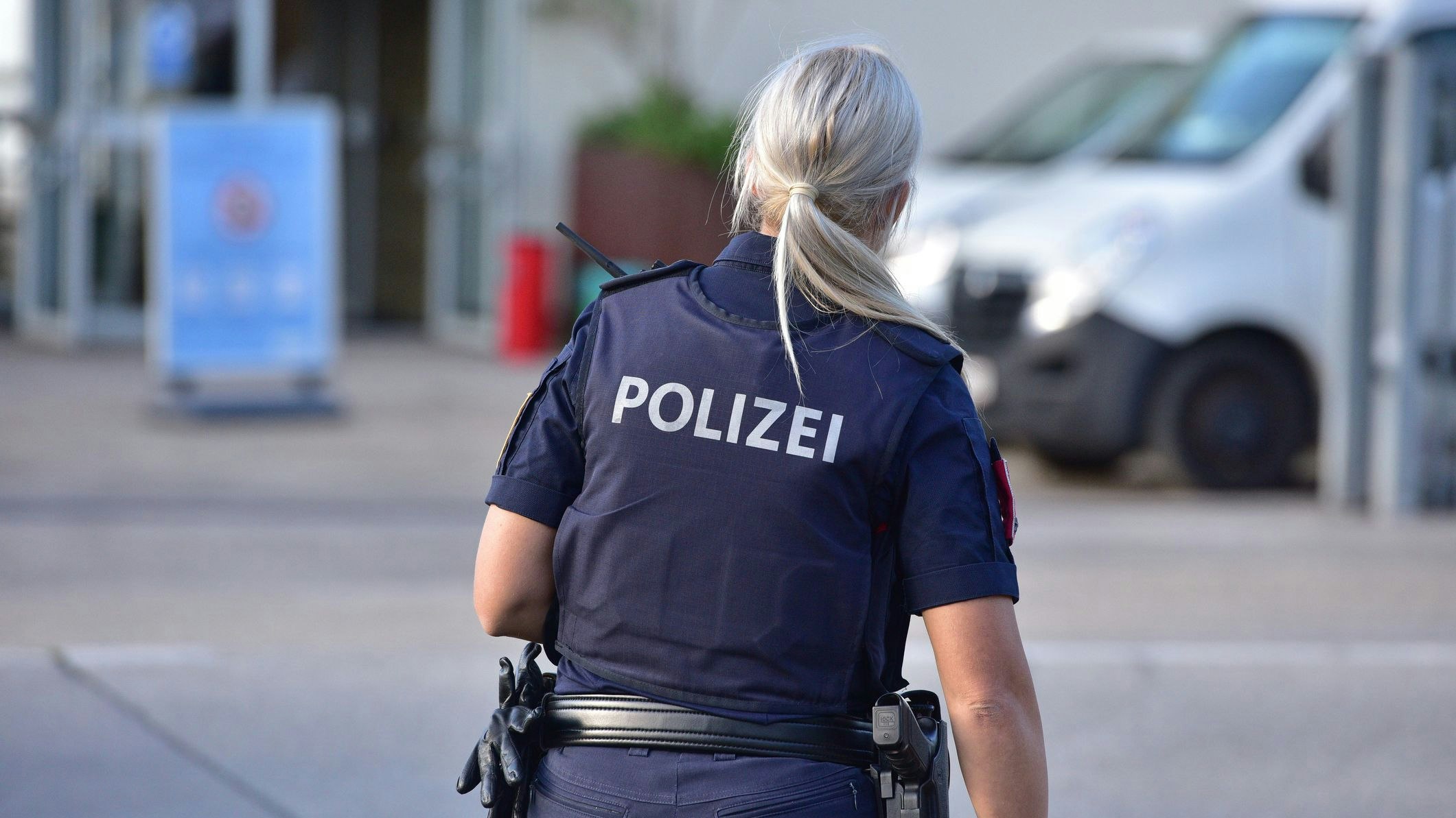 Die Polizistin konnte den Dieb einholen. (Symbolbild)