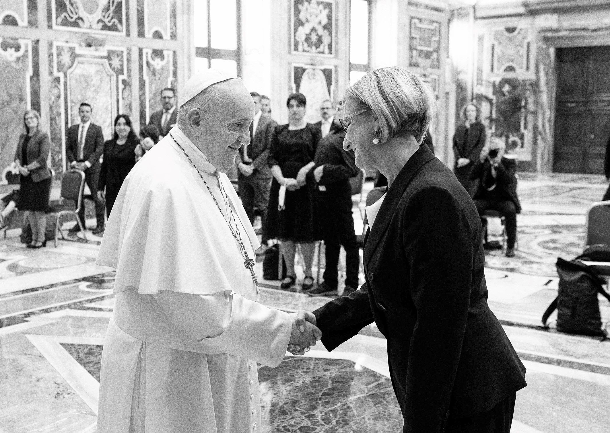 Landeshauptfrau Johanna Mikl-Leitner bei der Audienz bei Papst Franziskus im Jahr 2020