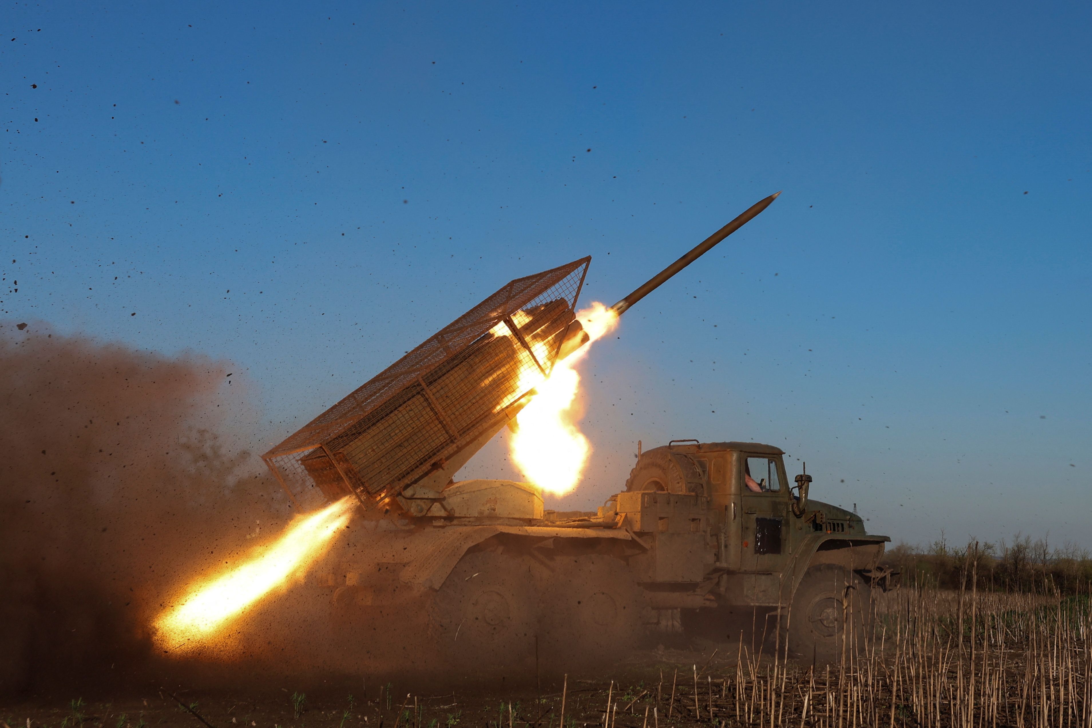 Russland soll die über die Osterfeiertage ausgesprochene Waffenruhe fast 3.000 Mal gebrochen haben. (Symbolbild)