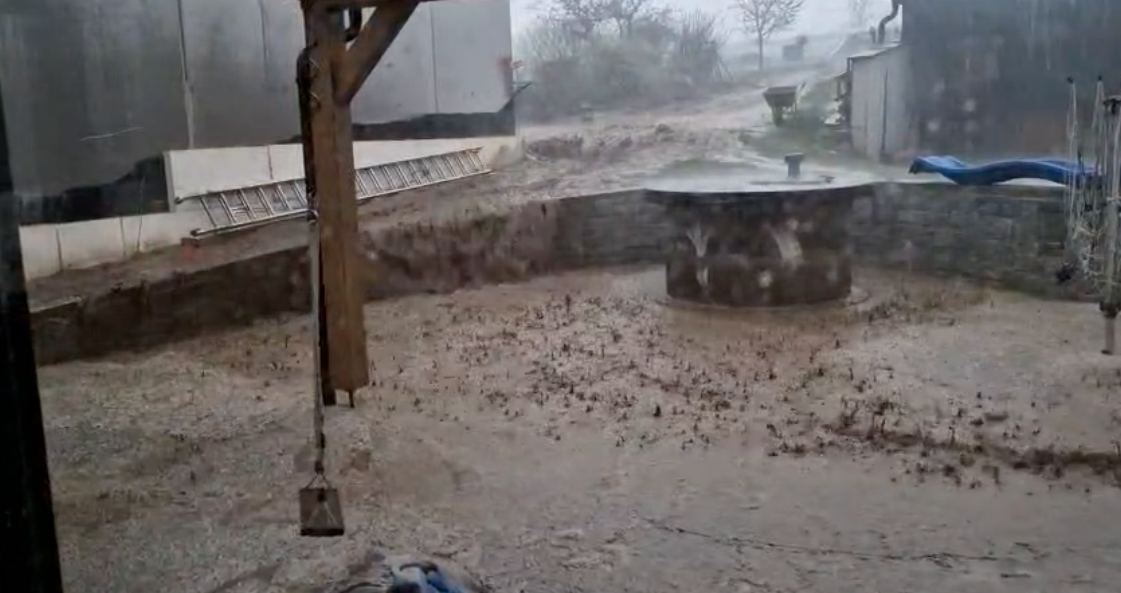 Heute.at - Hagel ohne Ende! Heftiges Unwetter in Niederösterreich