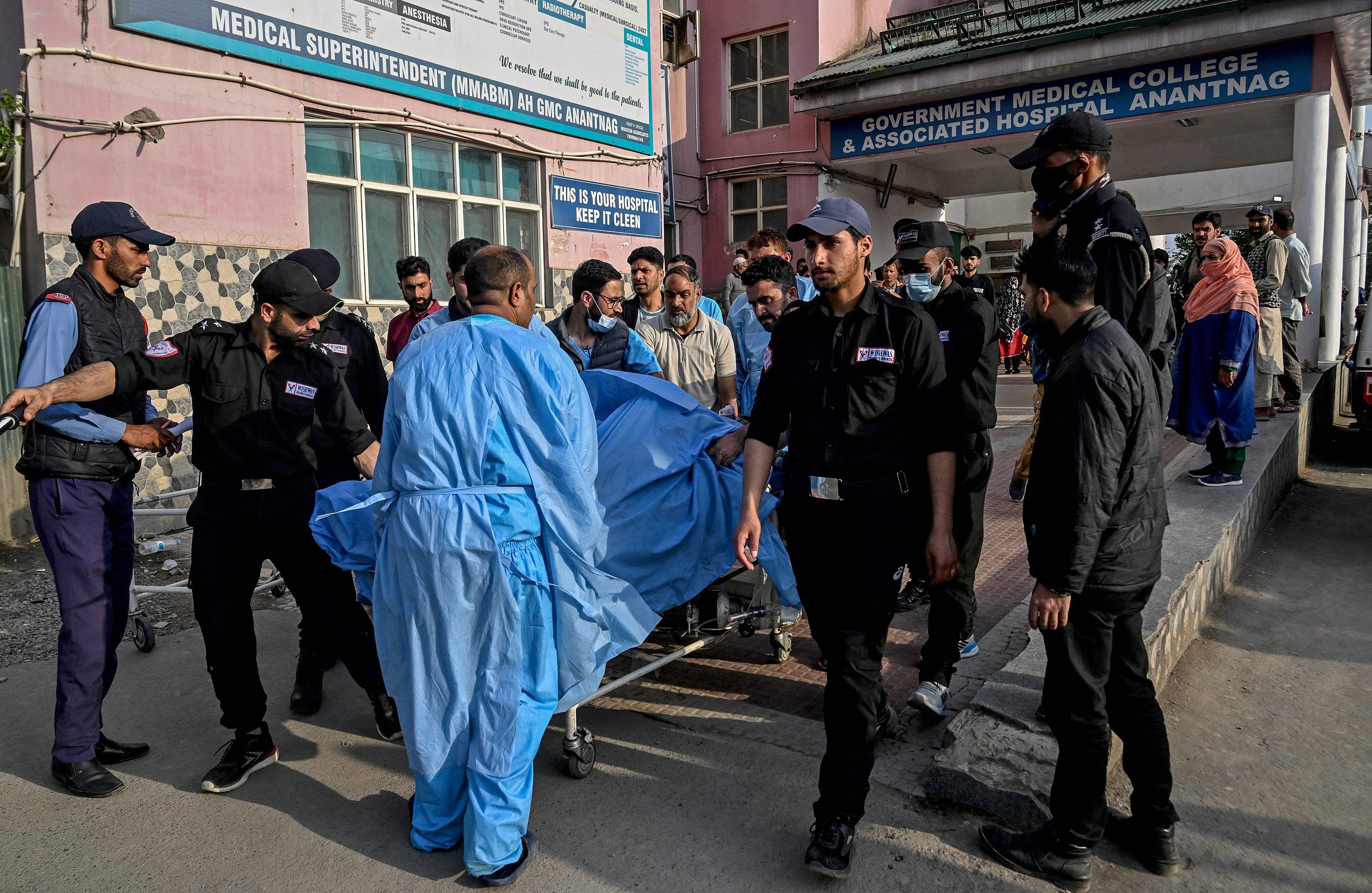 In Kaschmir wurden mindestens 24 Menschen getötet.