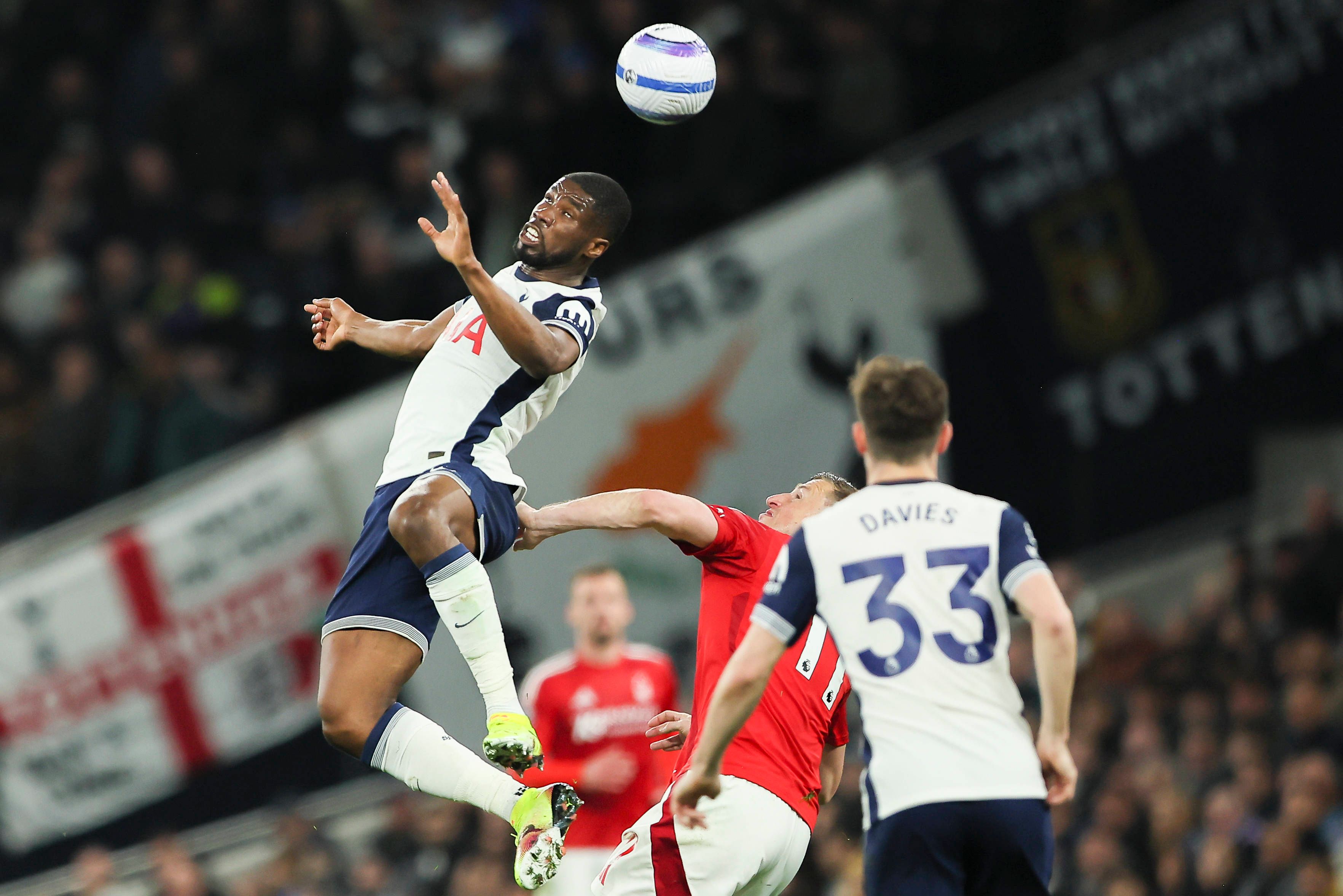 ÖFB-Star Kevin Danso bei der Niederlage gegen Nottingham.