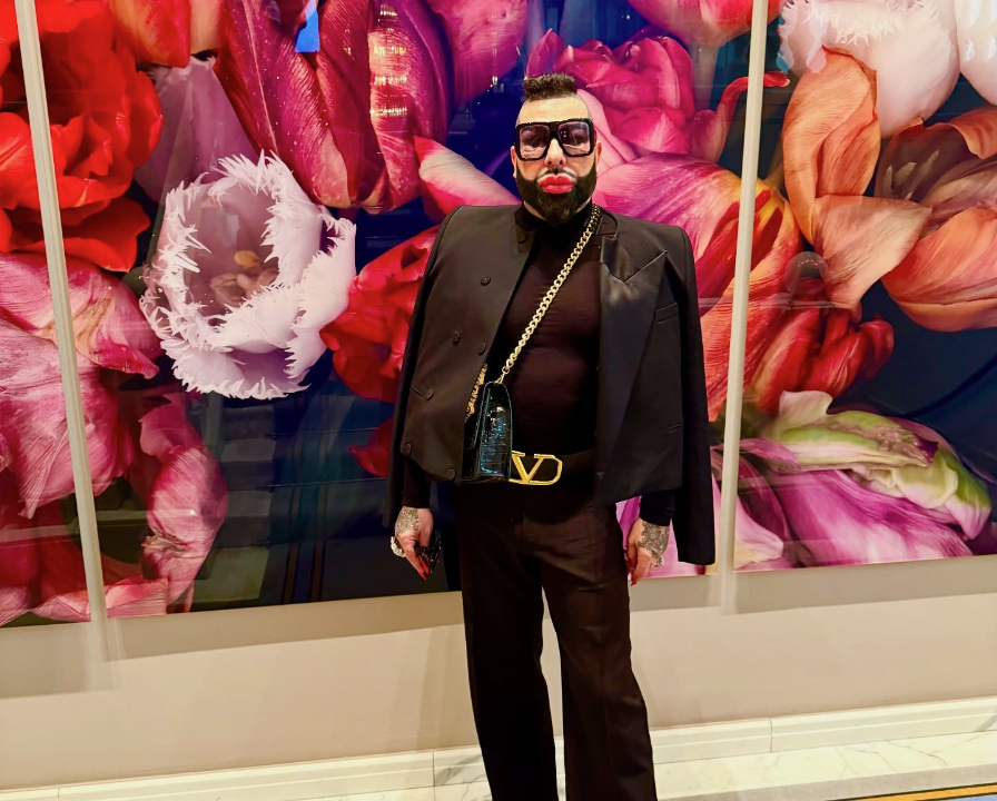 Nach einem Erdbeben in Istanbul meldet sich Glööckler auf Instagram, bei seinen Fans.